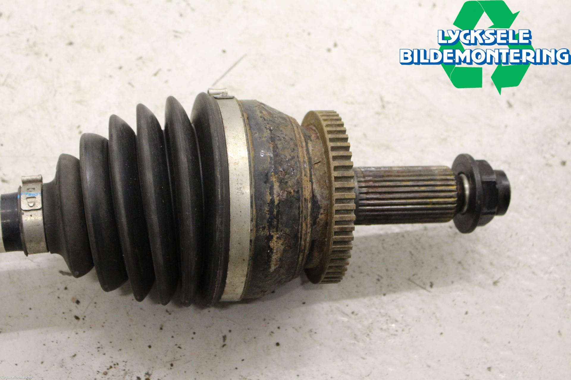 Kia SORENTO 10-14 Drivaxel Fram Höger