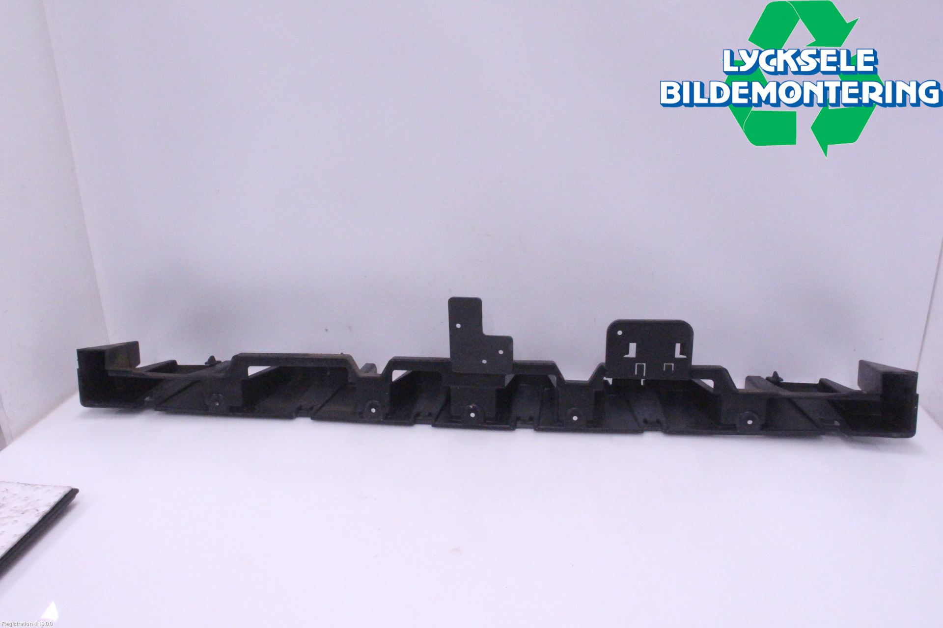 Ford KUGA 13-16 Stötfångare Deformelement Bak