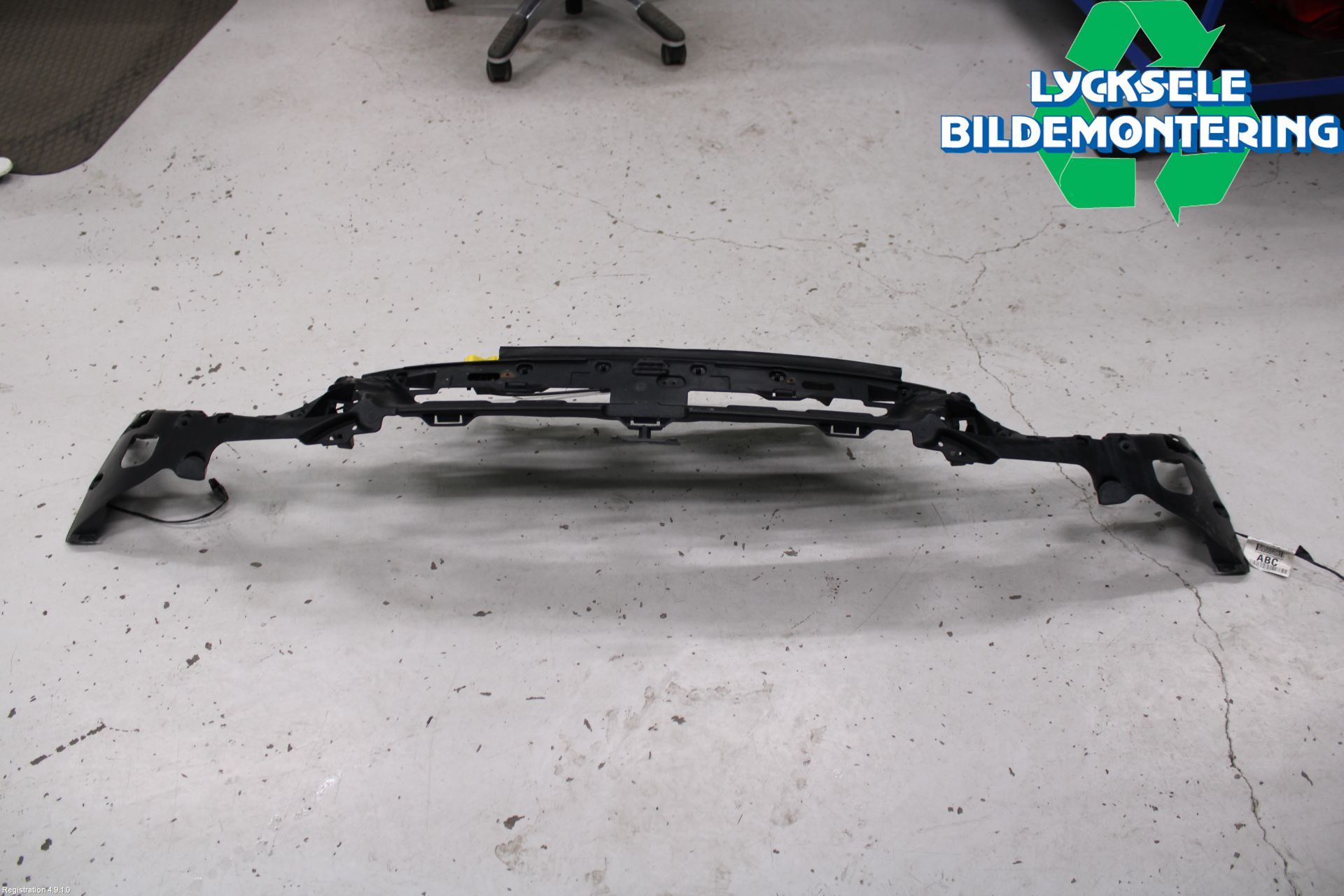 Ford FOCUS 11-14 Täckplast Front