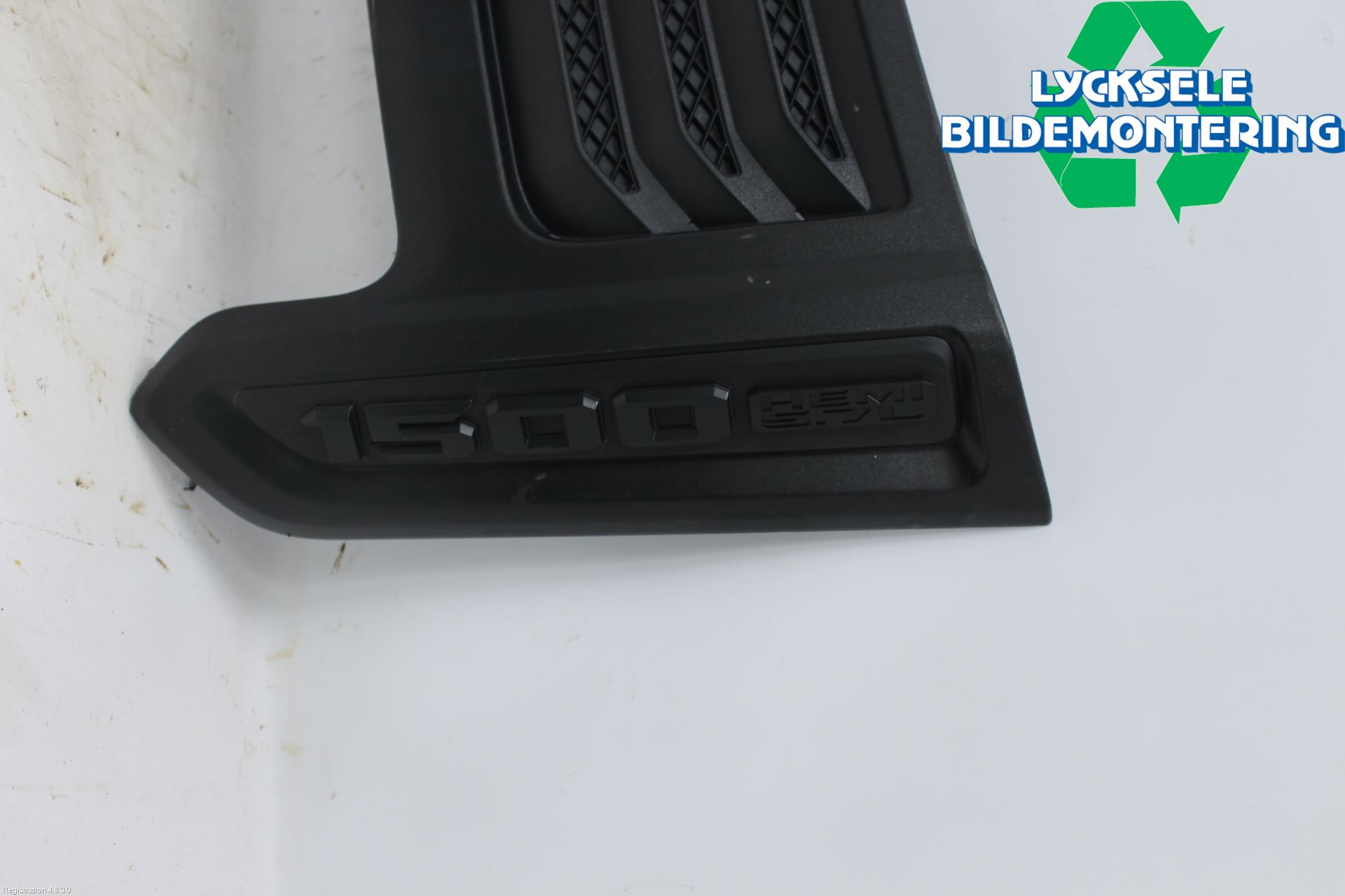 Dodge PICK UP RAM 81- Motorkåpa