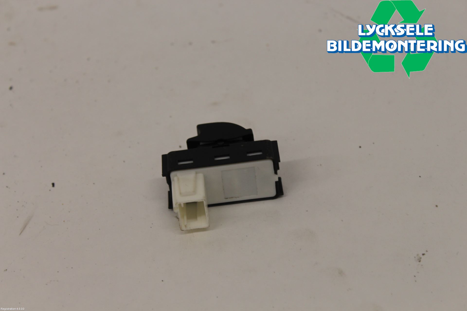 Peugeot 2008/E-2008 20- Strömställare Elhiss