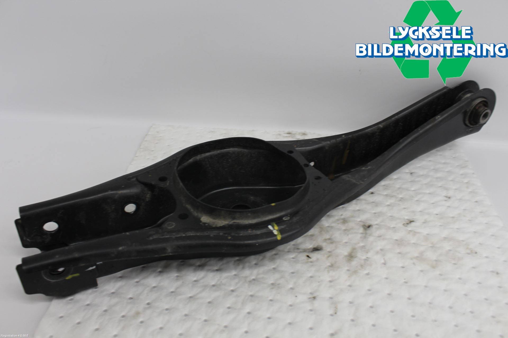 Kia CEED/CEED SW 19- Bärarm Bak Vänster