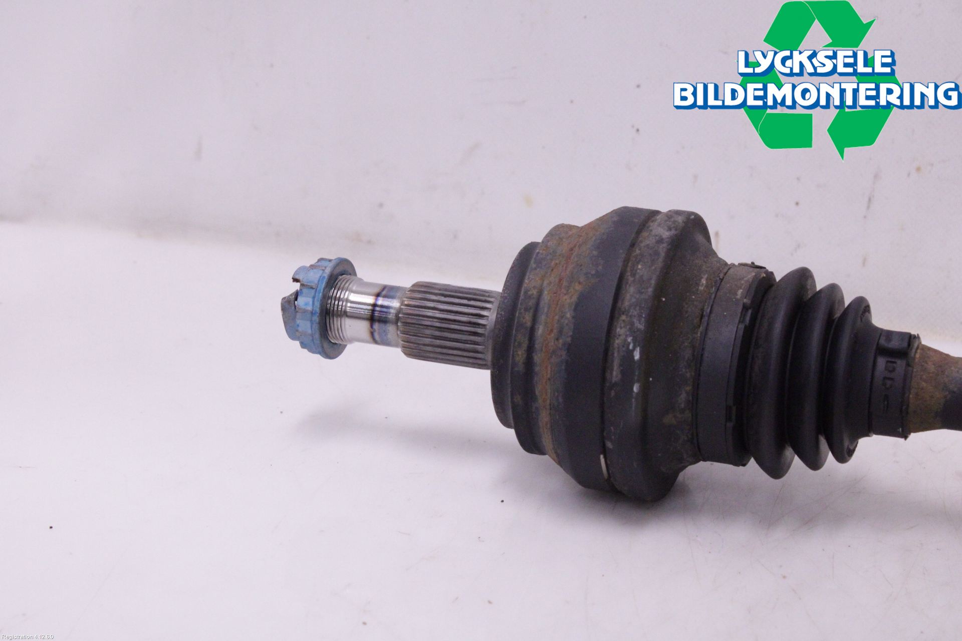 Mercedes-Benz MB E-KLASS (W213) 16-23 Drivaxel Bak Höger