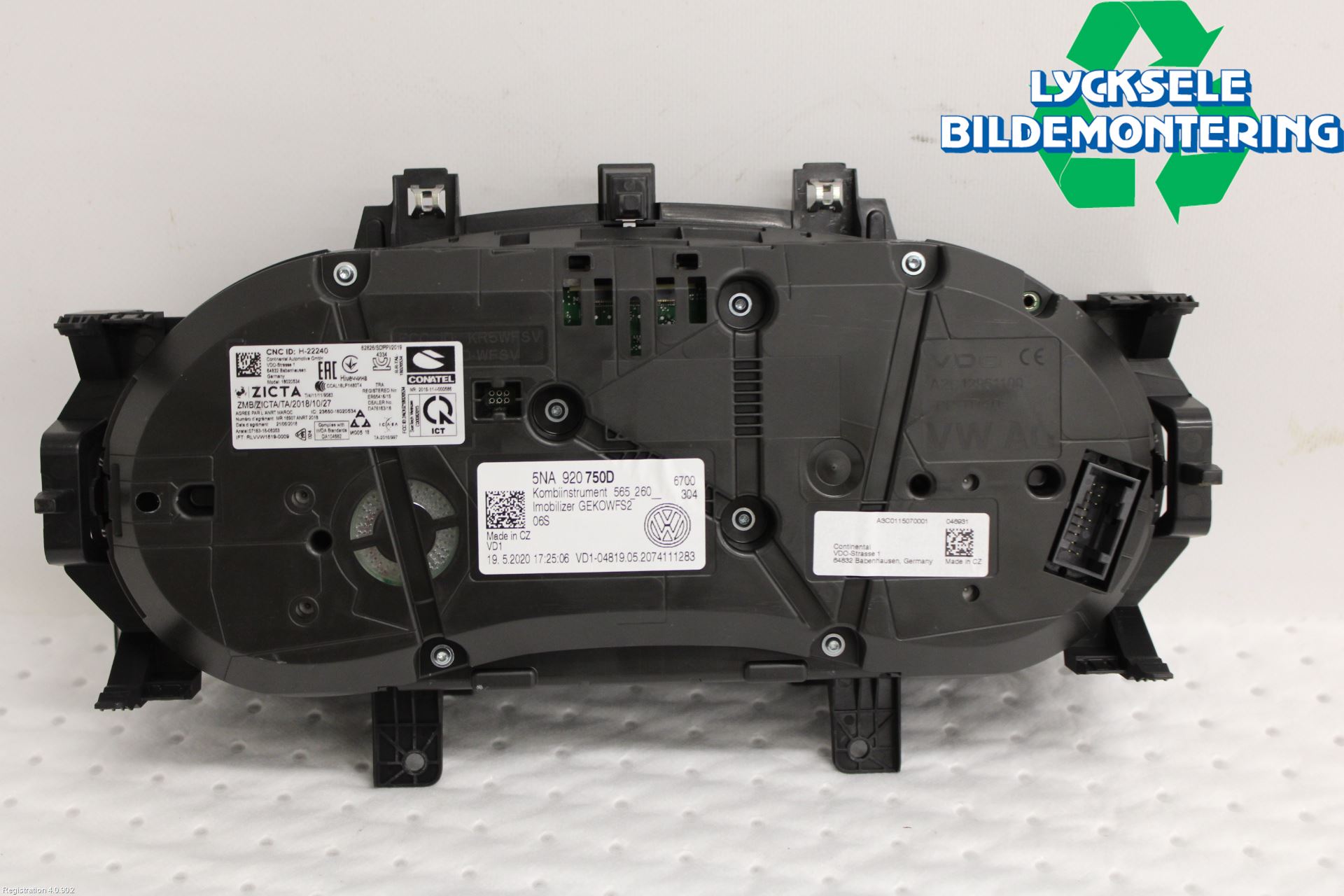 Volkswagen VW TIGUAN 16-24 Instrument Komb