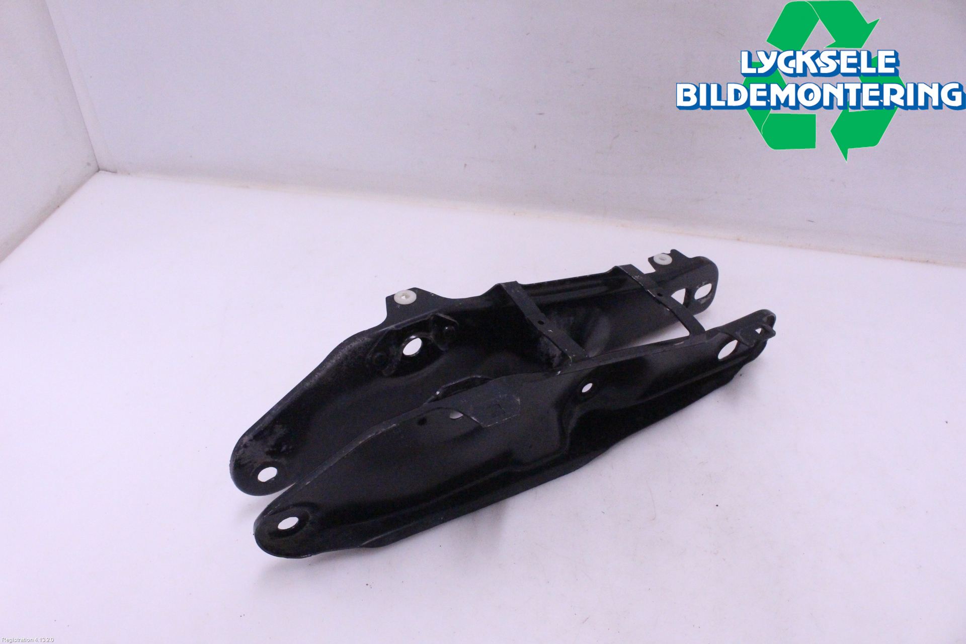 BMW 5 G30/G31/F90 17-23 Bärarm Bak Vänster