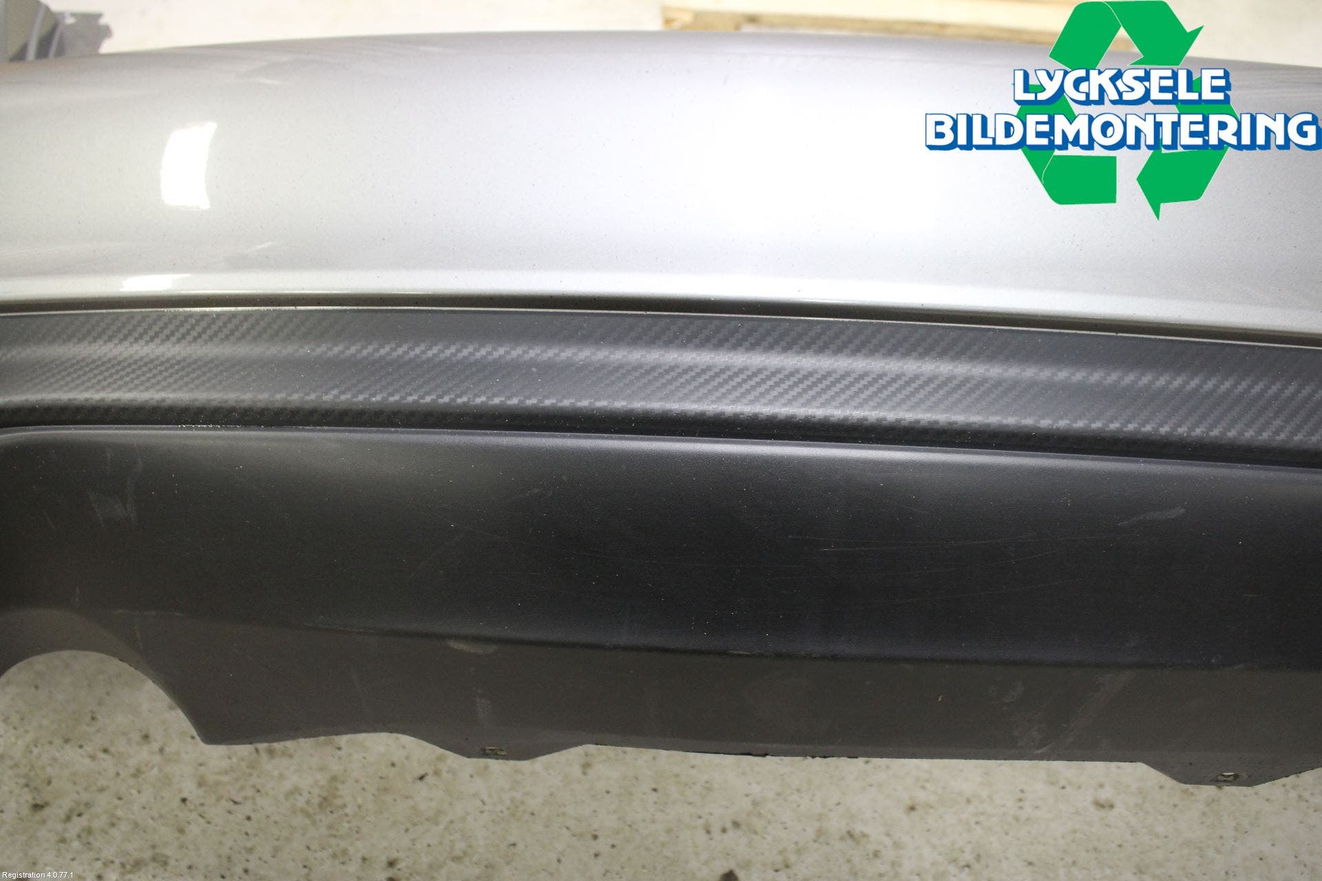 Nissan PULSAR Stötfångarbeklädnad Bak