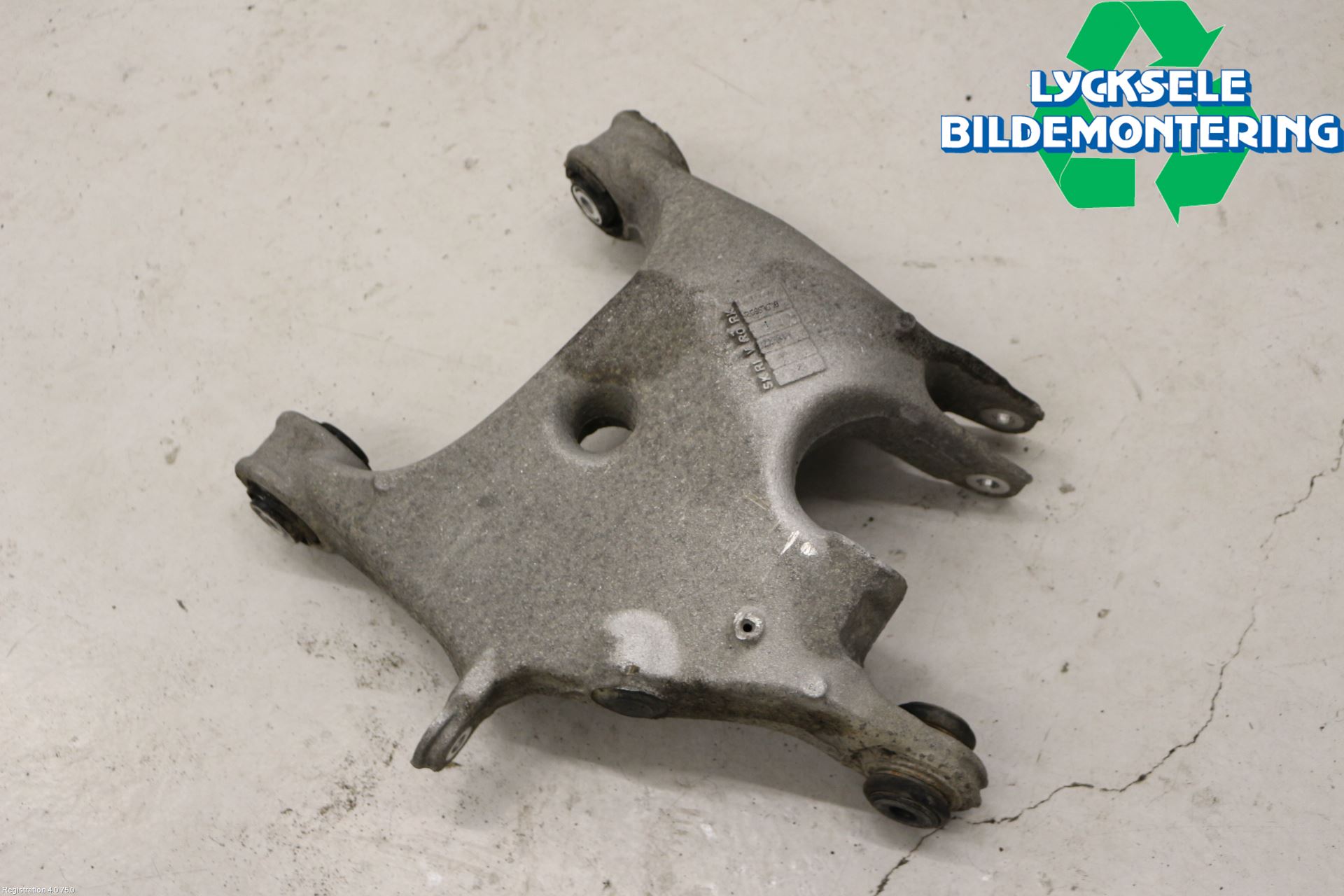 BMW 5 F10/F11/F18 09-17 Bärarm Bak Vänster