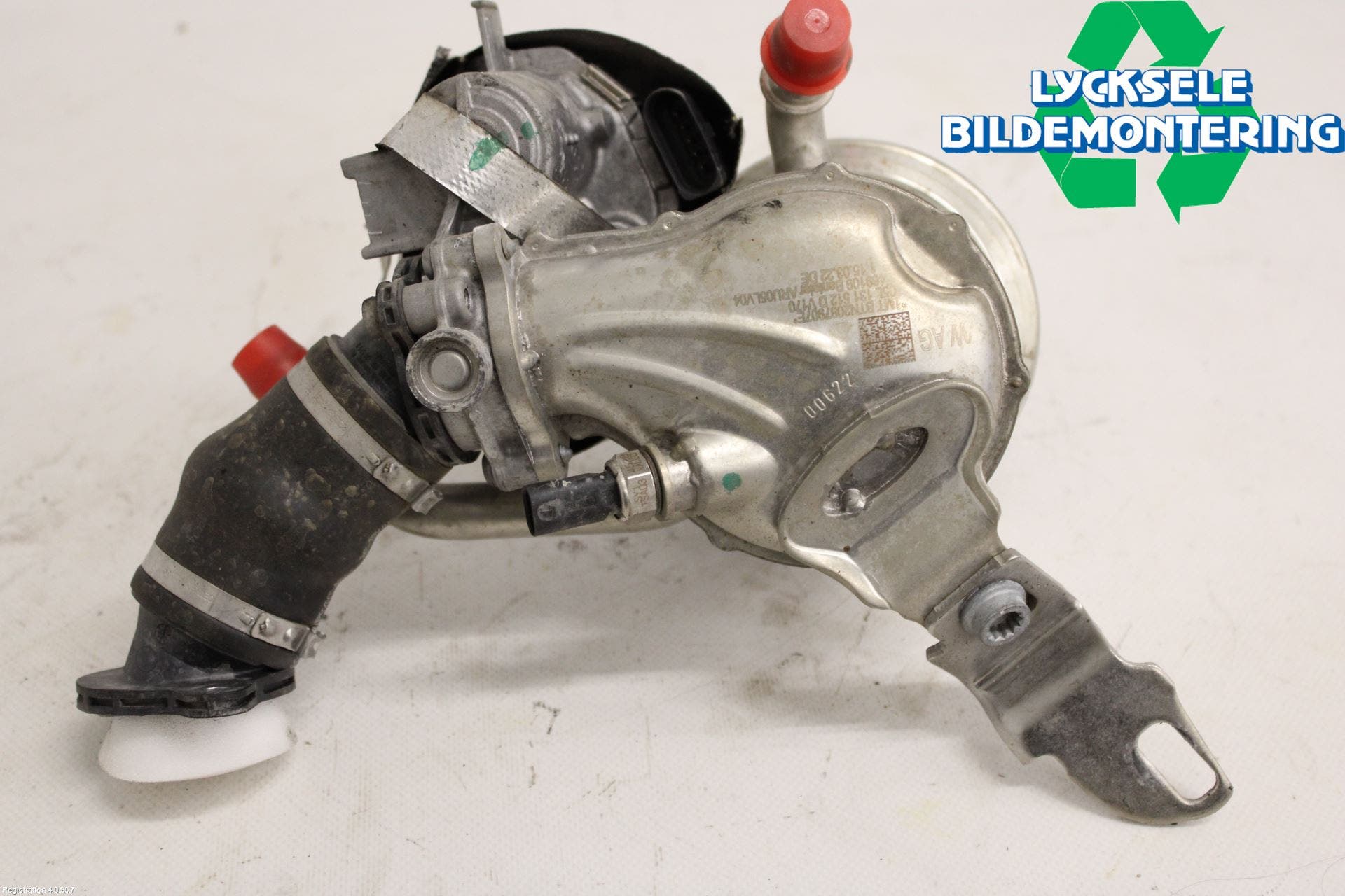 Volkswagen VW PASSAT 20-24 Avgaskylare