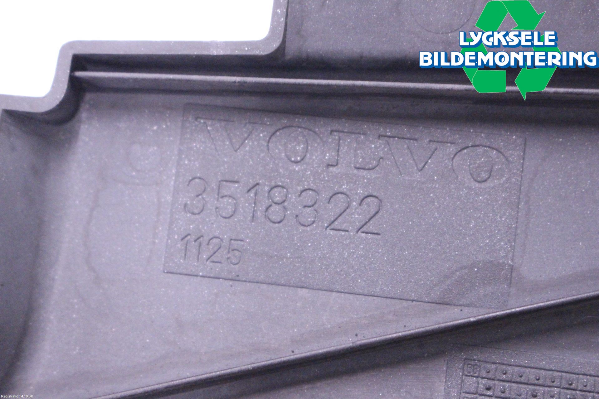 Volvo 740 88-92 Front Huvlåsplåt-Balk