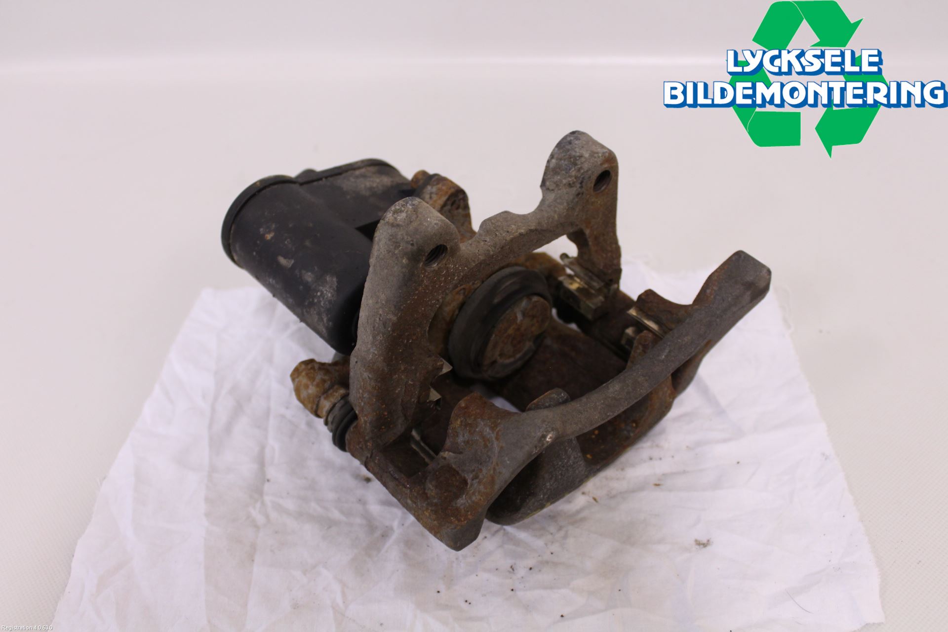 Volkswagen VW TIGUAN 07-16 Bromsok Bak Vänster