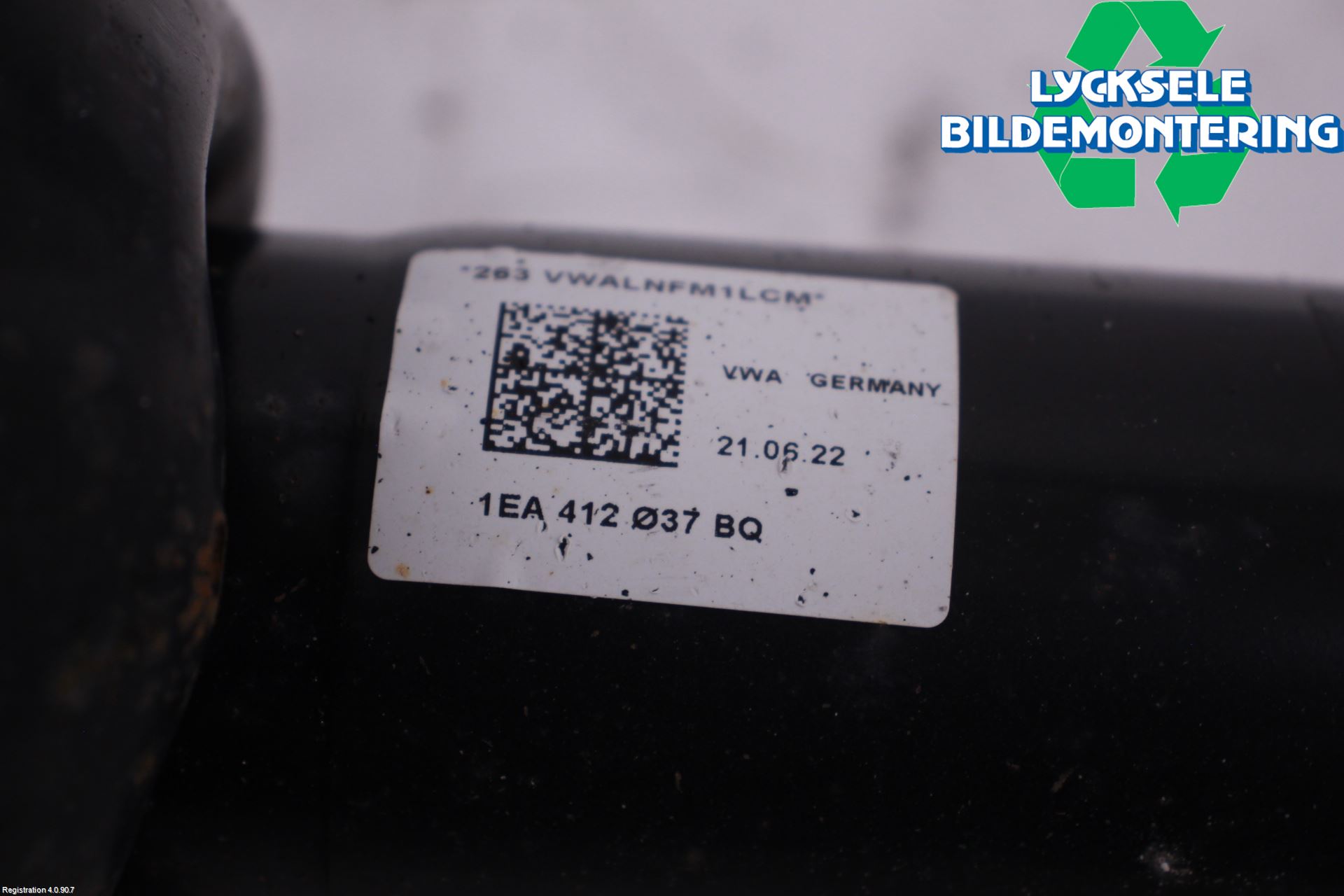 Volkswagen VW ID.4 21- Fjäderben Fram Höger