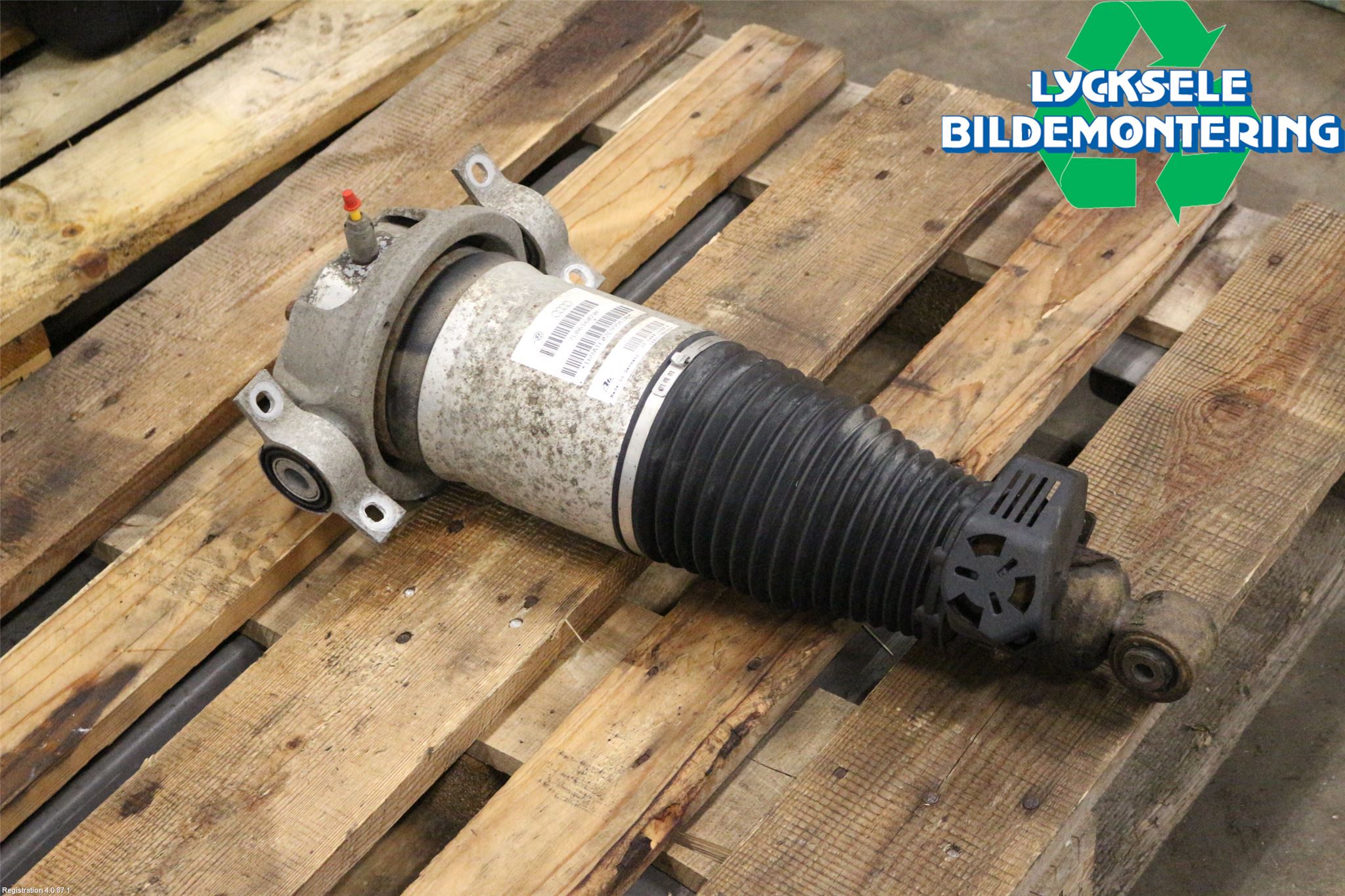 Audi Q7/SQ7 Fjäderben Bak Höger