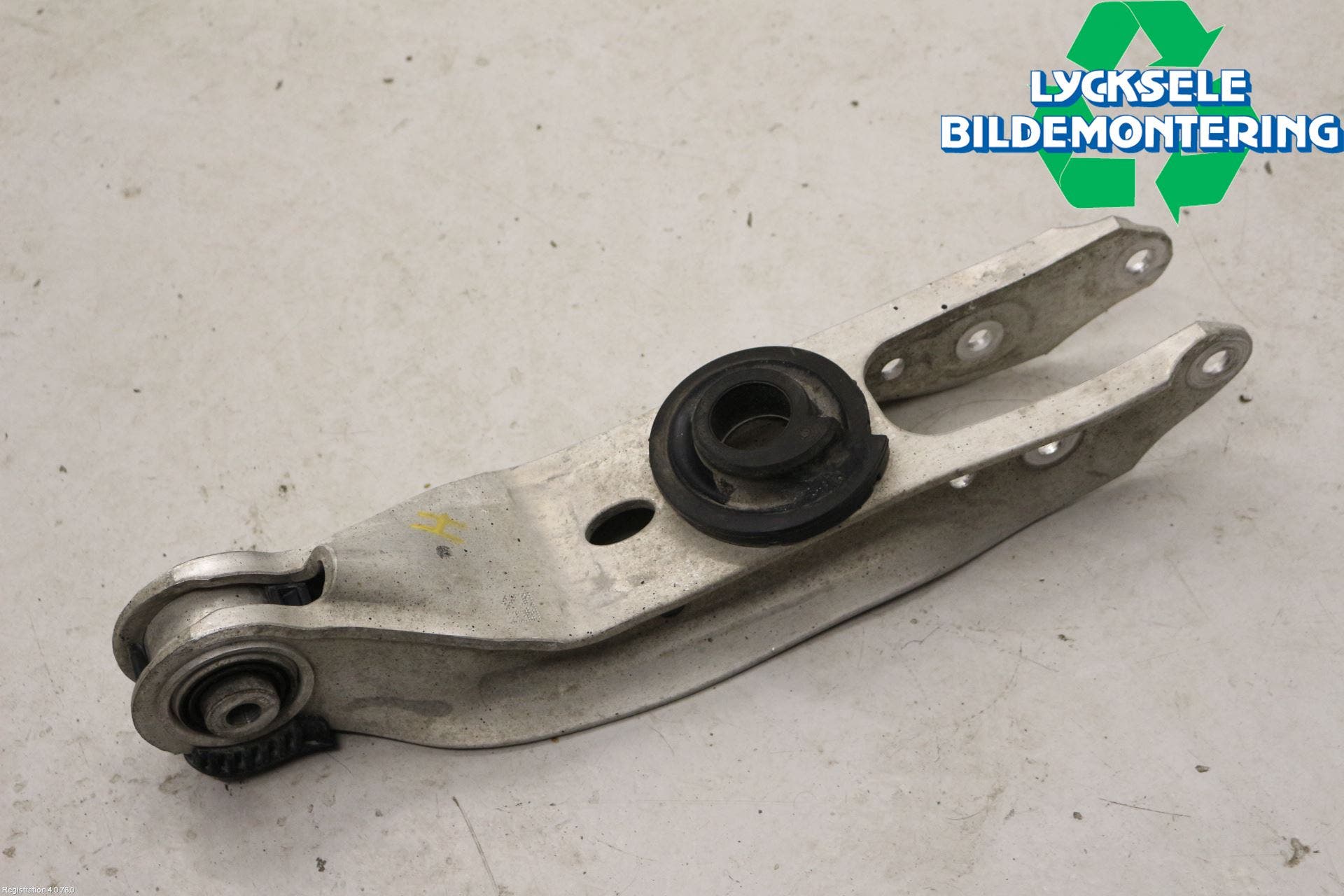 Audi A6 F2/C8 19- Bärarm Bak Höger