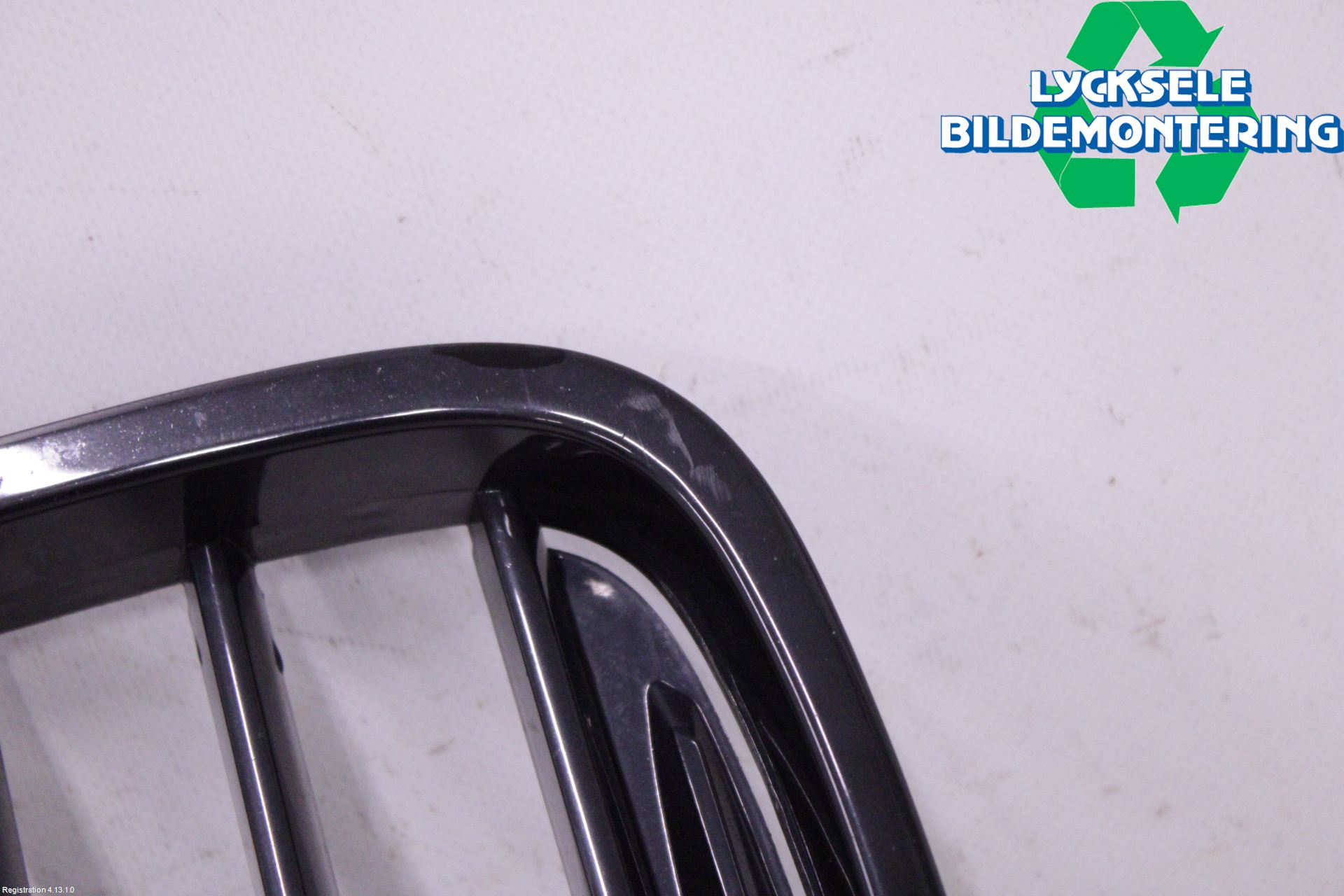 BMW 5 G30/G31/F90 17-23 Grilldel Vänster