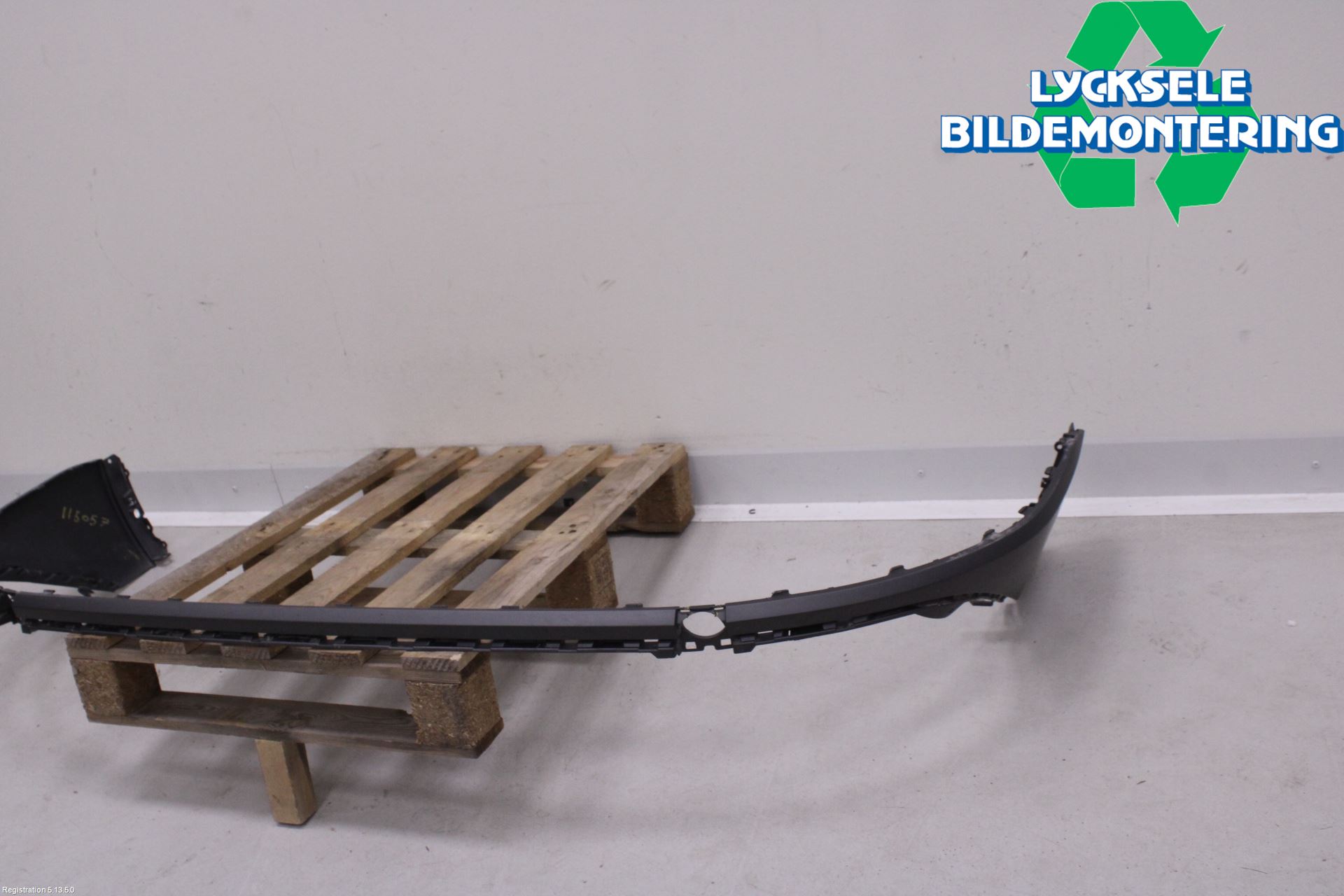 Volkswagen VW TOUAREG CR 18- Spoiler Bak