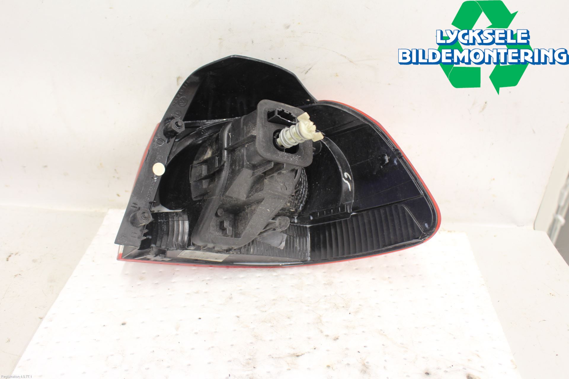 Volkswagen VW GOLF VI 09-13 Bakljus Vänster