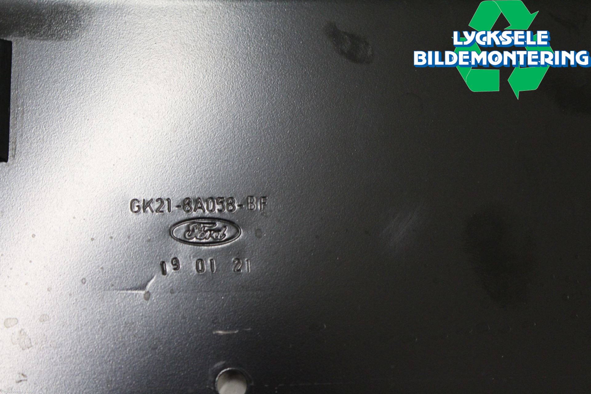 Ford TRANSIT/TOURNEO CUSTOM 13-24 Kylarfäste-Ram-Balk