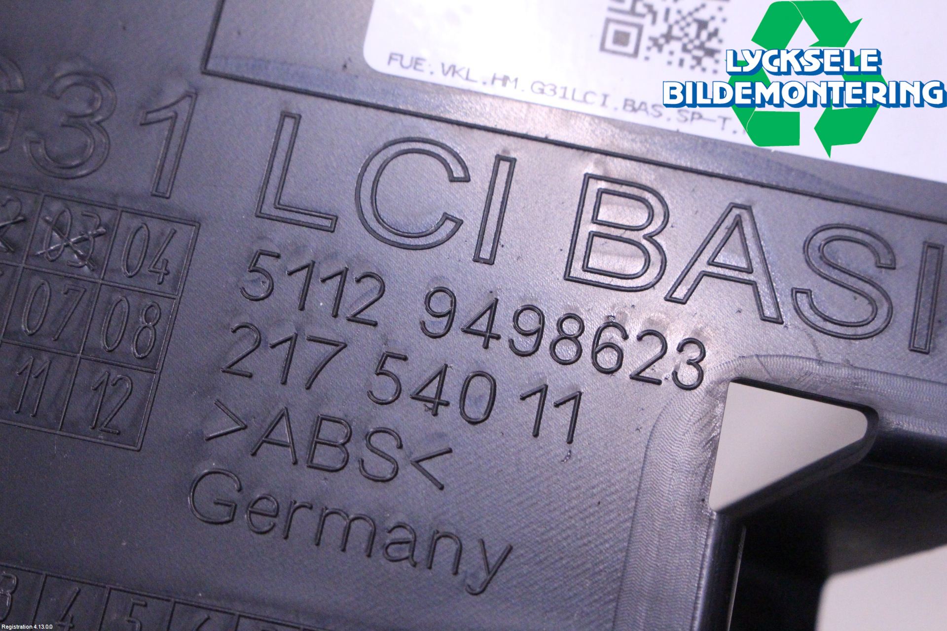 BMW 5 G30/G31/F90 17-23 Stötfångardel Bak Mitt