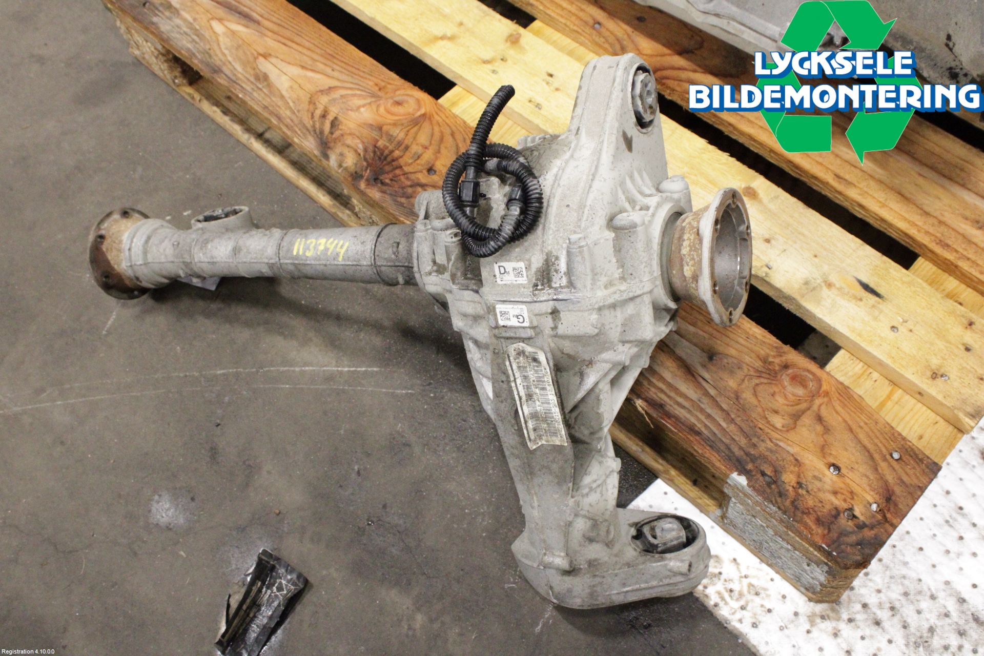 Volkswagen VW AMAROK 2H 10-22 Framvagn Diffrential