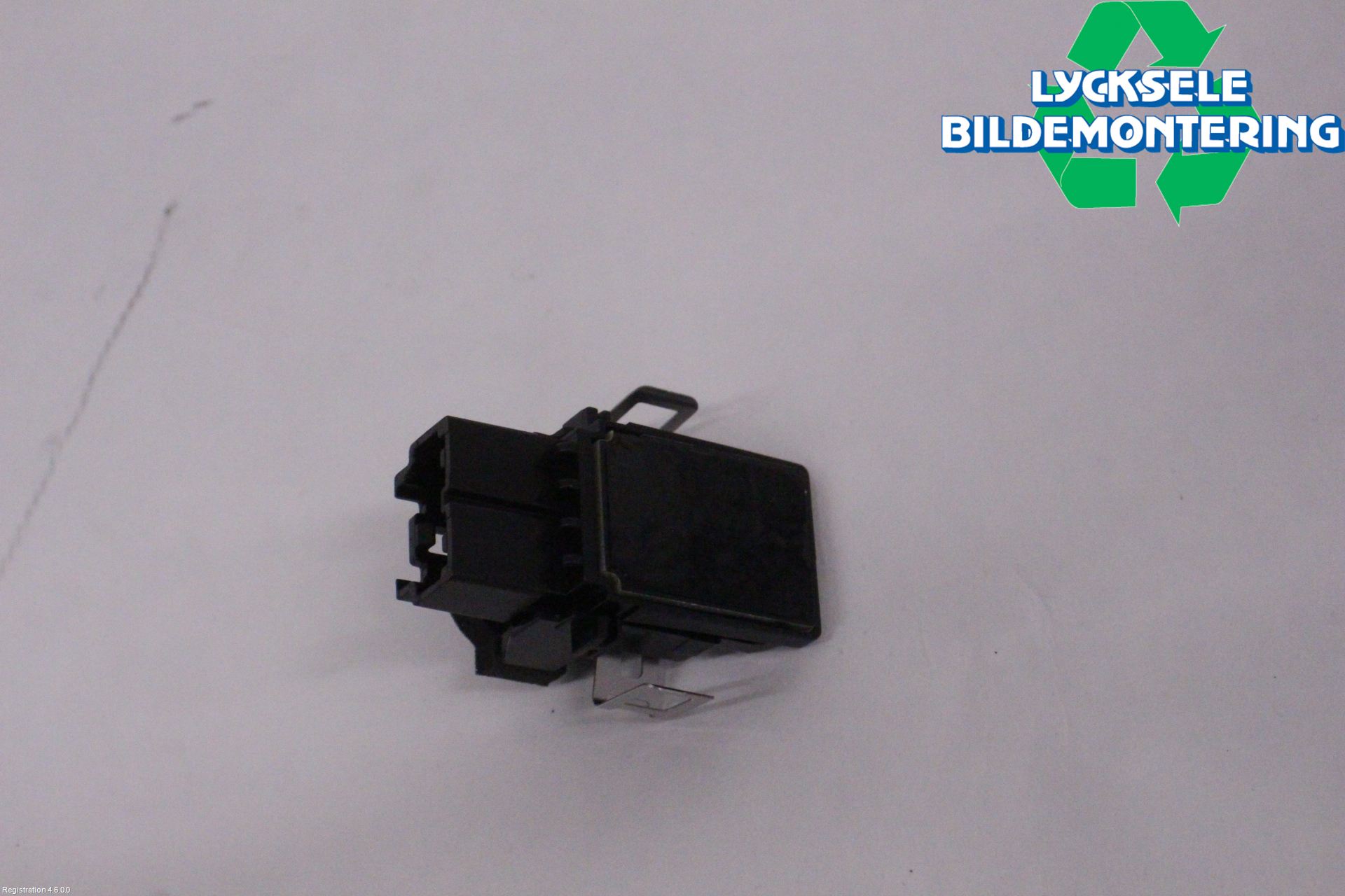 Ford KUGA/KUGA PHEZ/FHEV 20- Givare Yttertemparatur