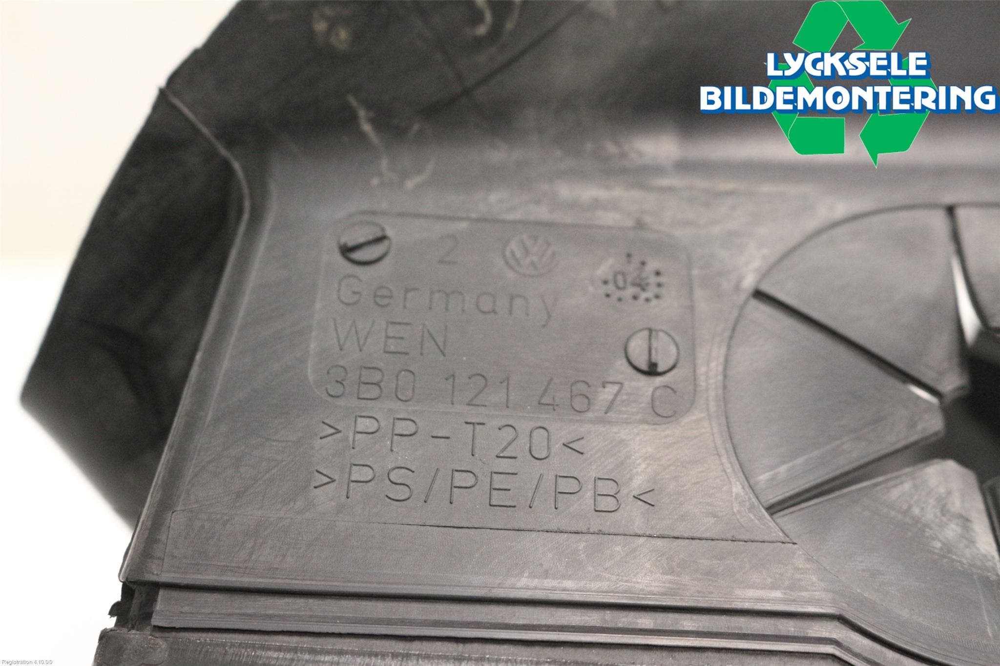 Volkswagen VW PASSAT 01-05 Deflektor Plåt-Plast Kylning