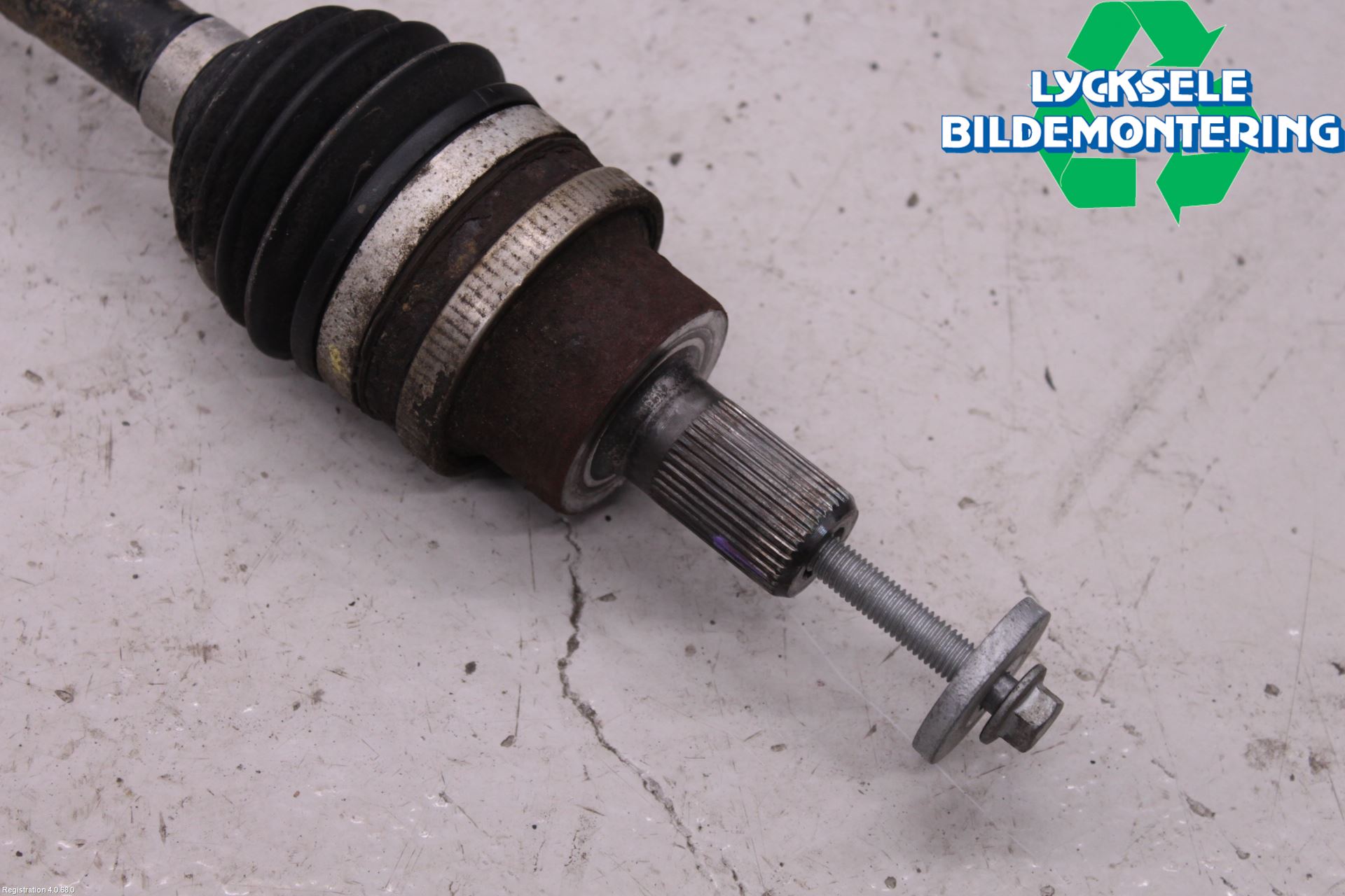 Ford KUGA 08-12 Drivaxel Bak Höger