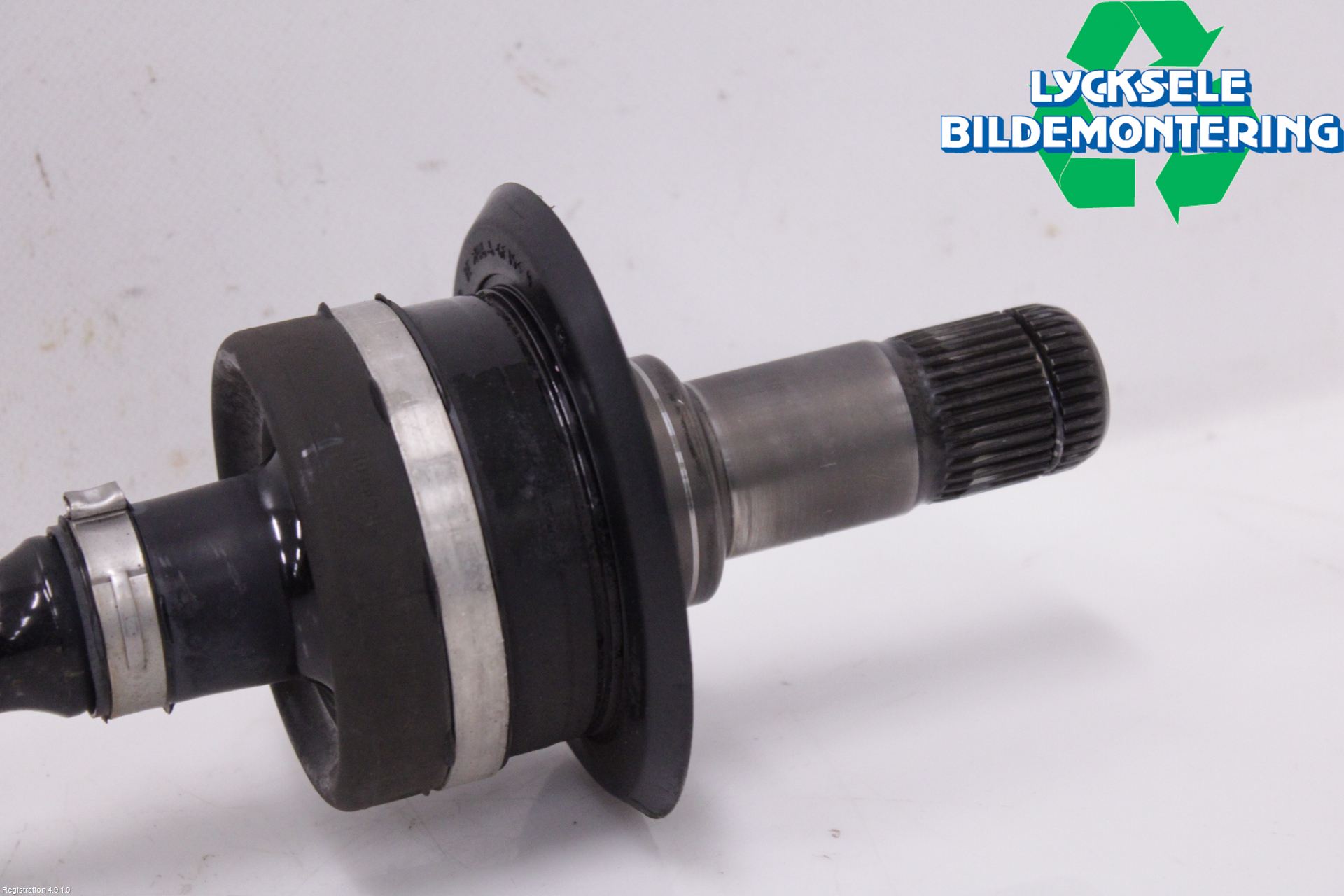 BMW X3 G01 18- Drivaxel Bak Vänster