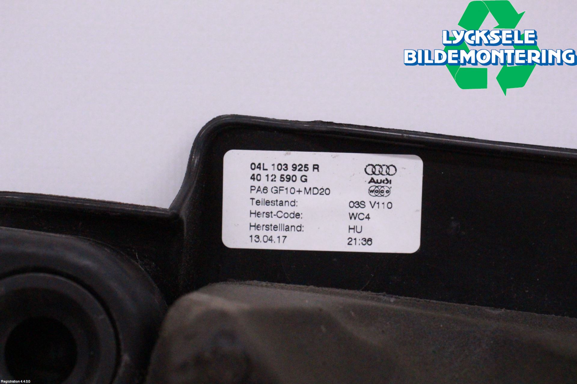 Audi Q2/SQ2 17- Motorkåpa