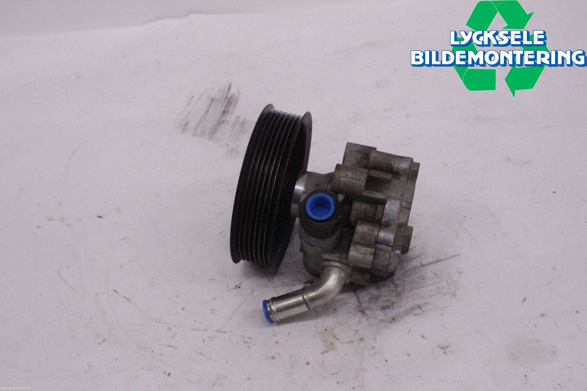 Toyota HILUX 16- Styrservopump