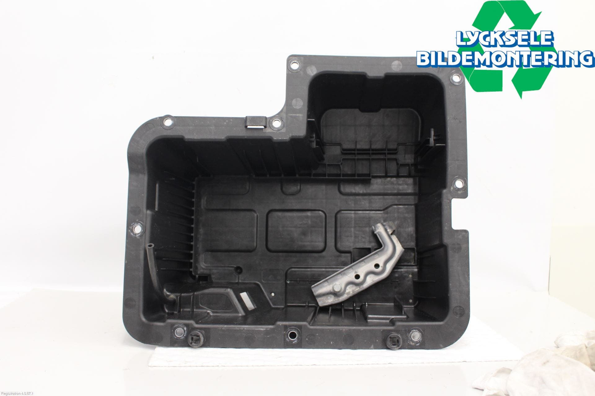 Volkswagen VW CRAFTER II / E-CRAFTER 17- Batterilåda-Fäste-Hållare