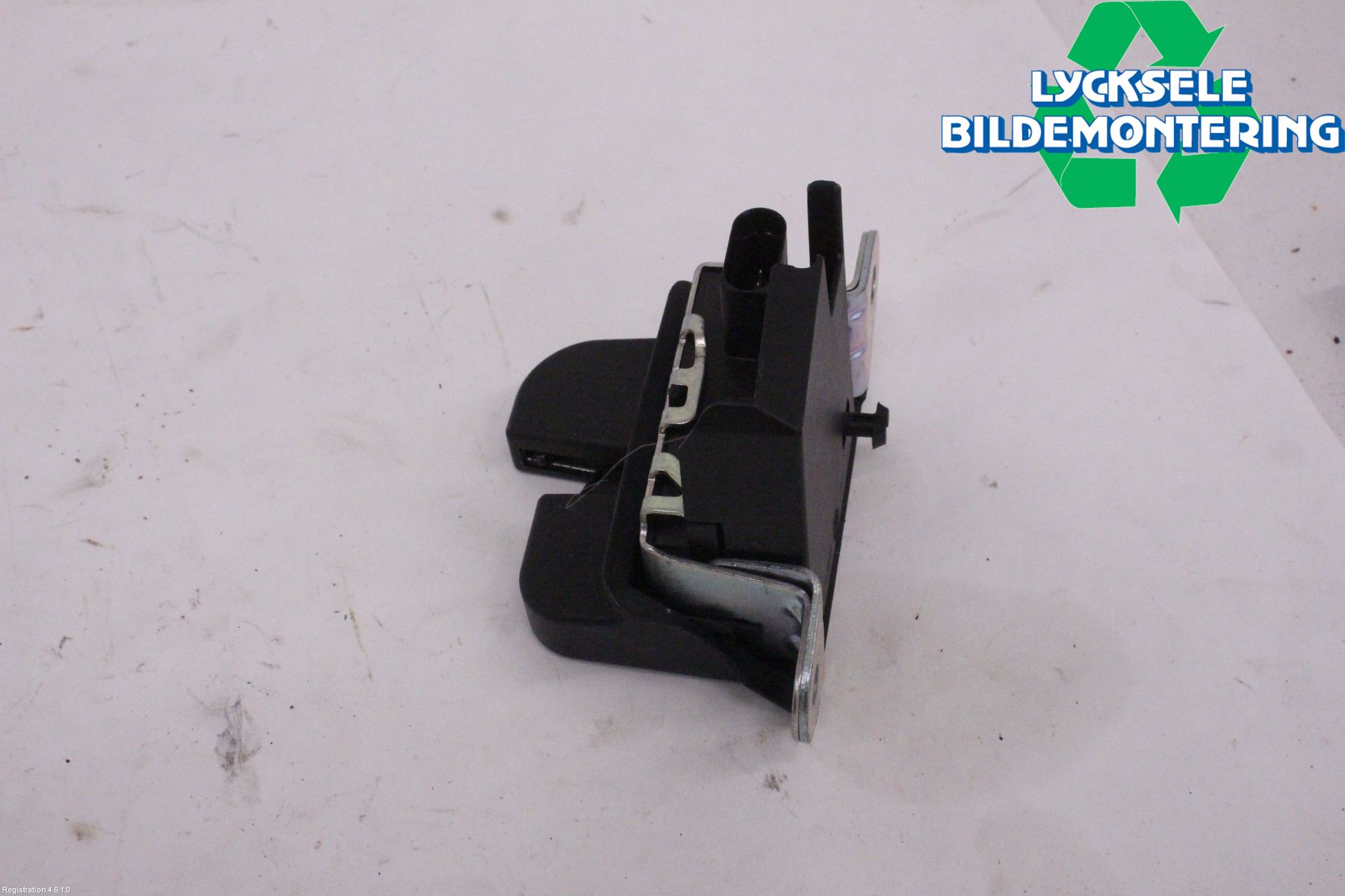 Cupra BORN 22- Låskista Baklucka