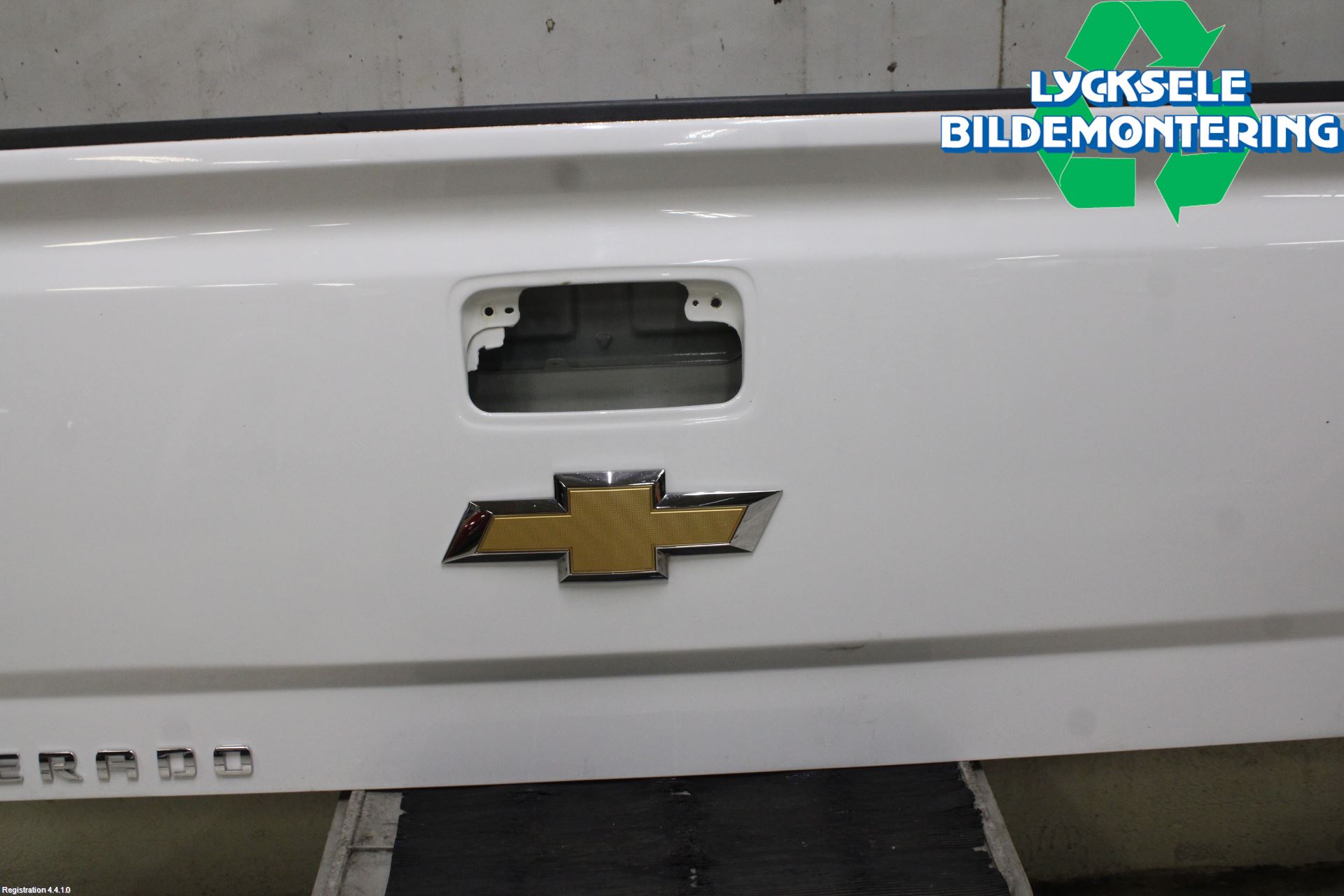 Chevrolet SILVERADO PICKUP Flakläm