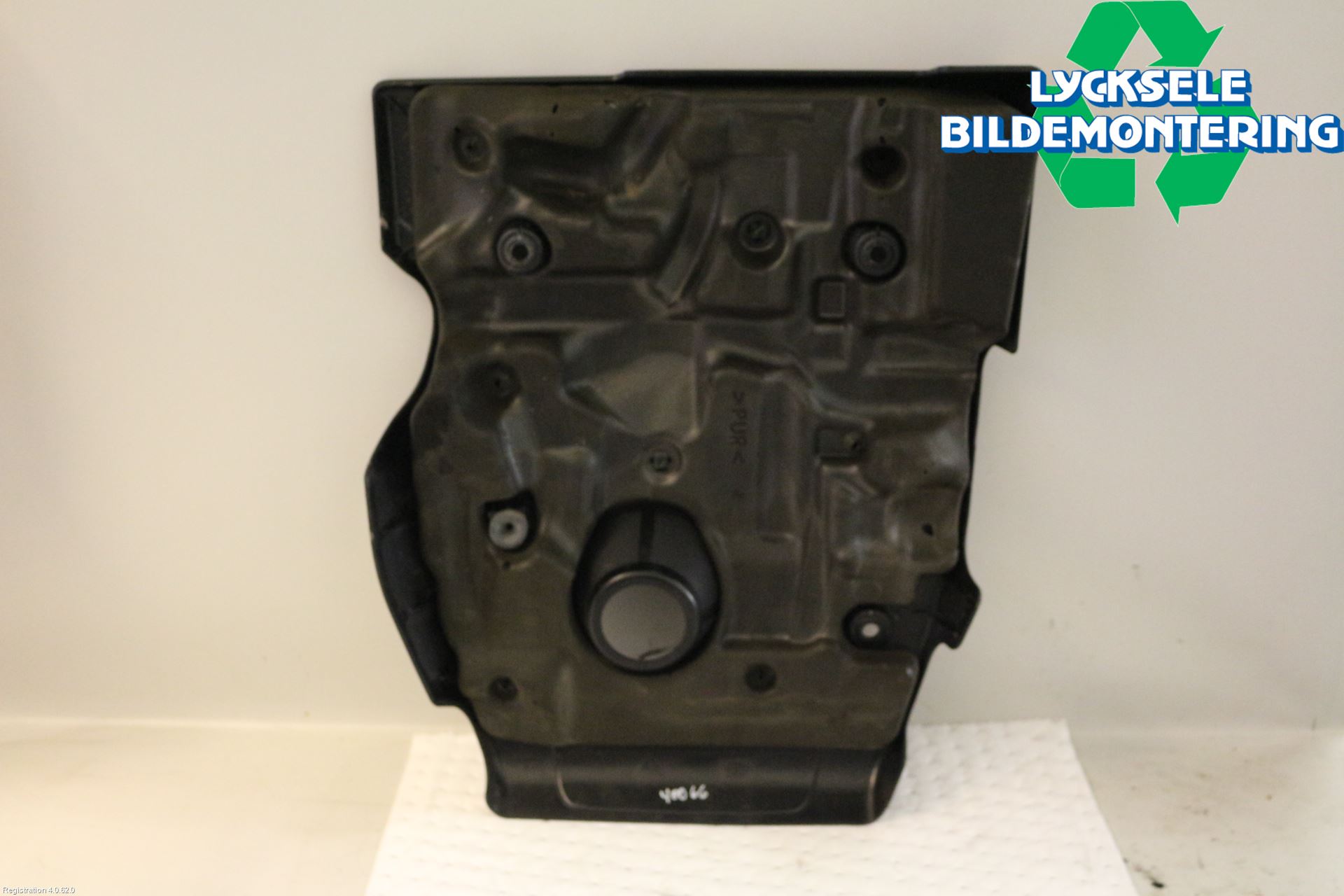 Mitsubishi L200 16-23 Motorkåpa