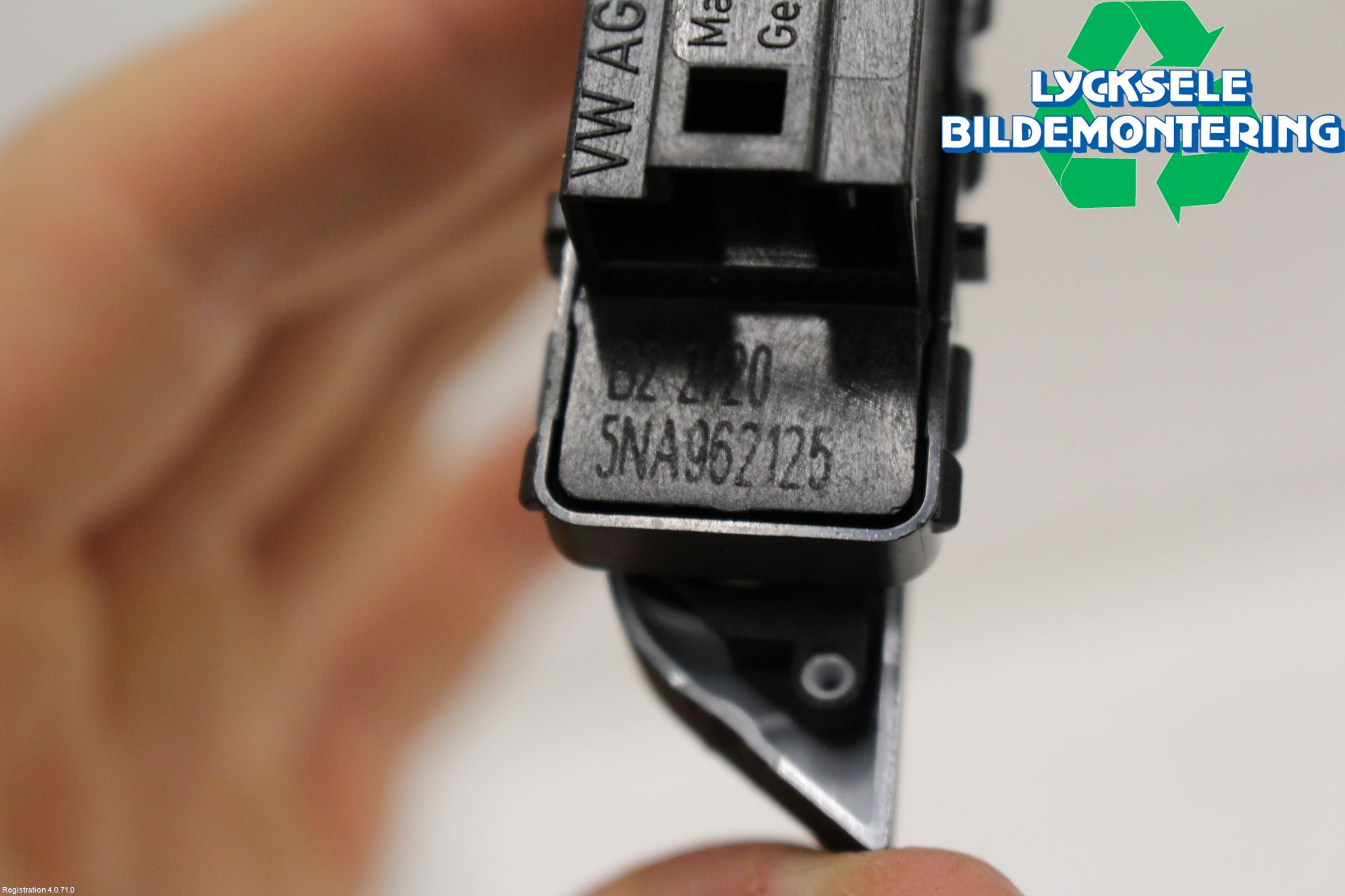 Seat TARRACO 19- Strömställare Centrallås