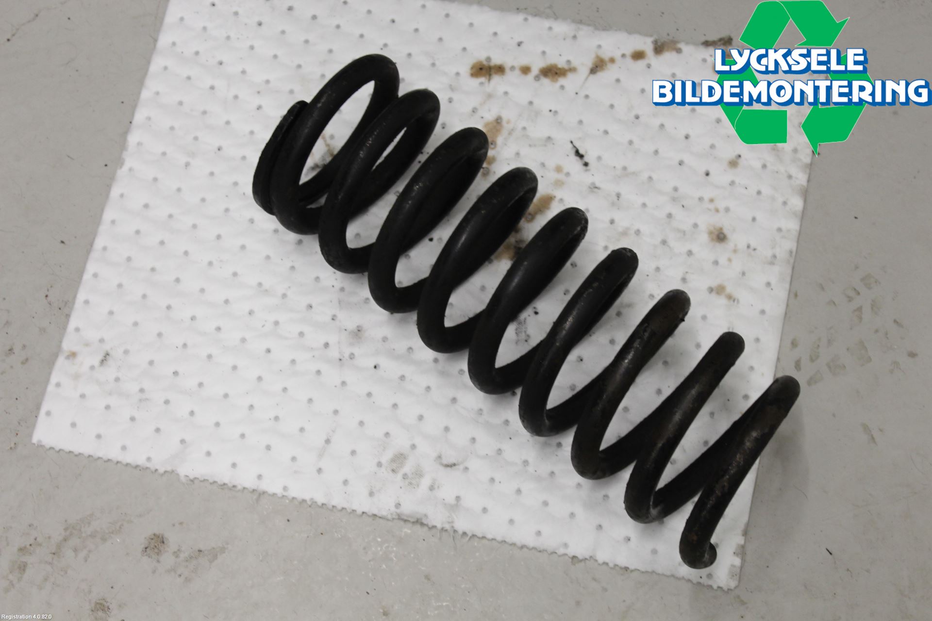 Cadillac DEVILLE Fjäder Bak