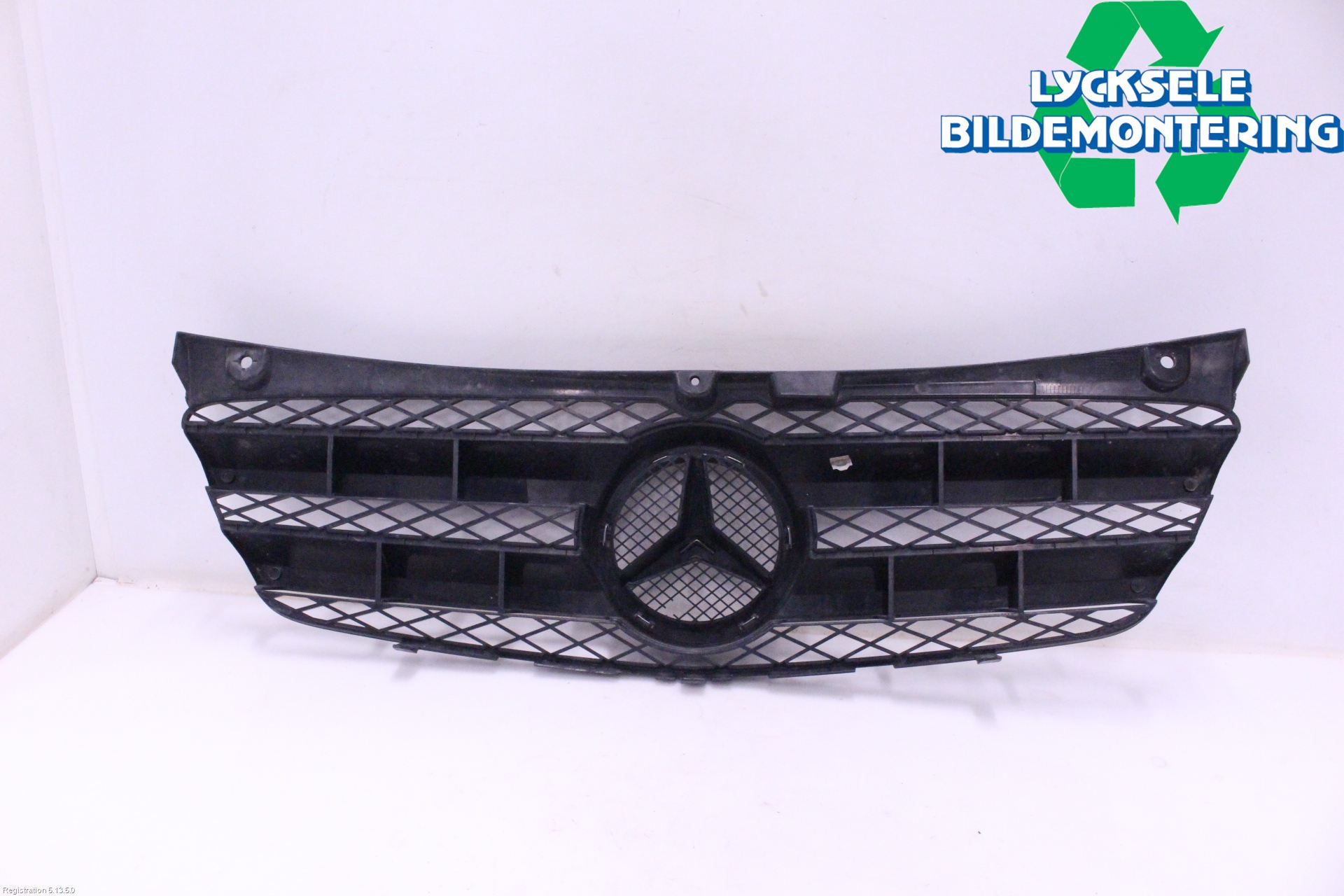 Mercedes-Benz MB VITO/VIANO (W639) 04-14 Grill Komp