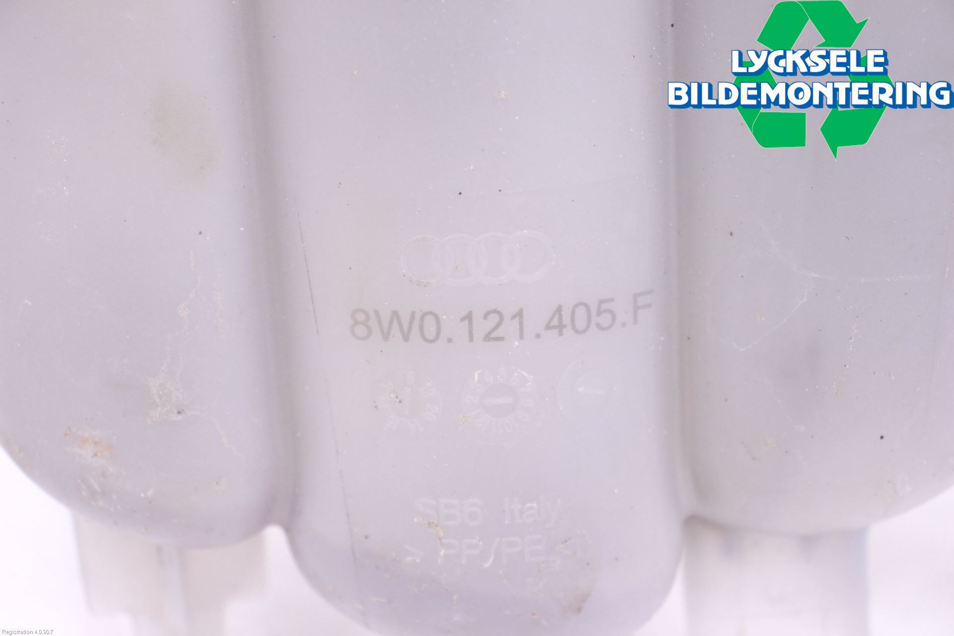 Audi A4 ALLROAD 17- Expansionstank