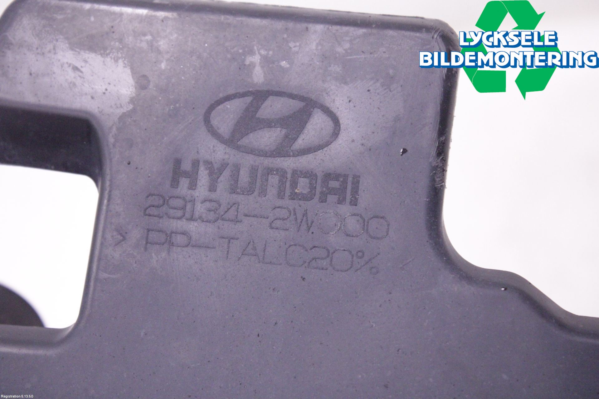 Hyundai SANTA FE 13-18 Deflektor Plåt-Plast Kylning