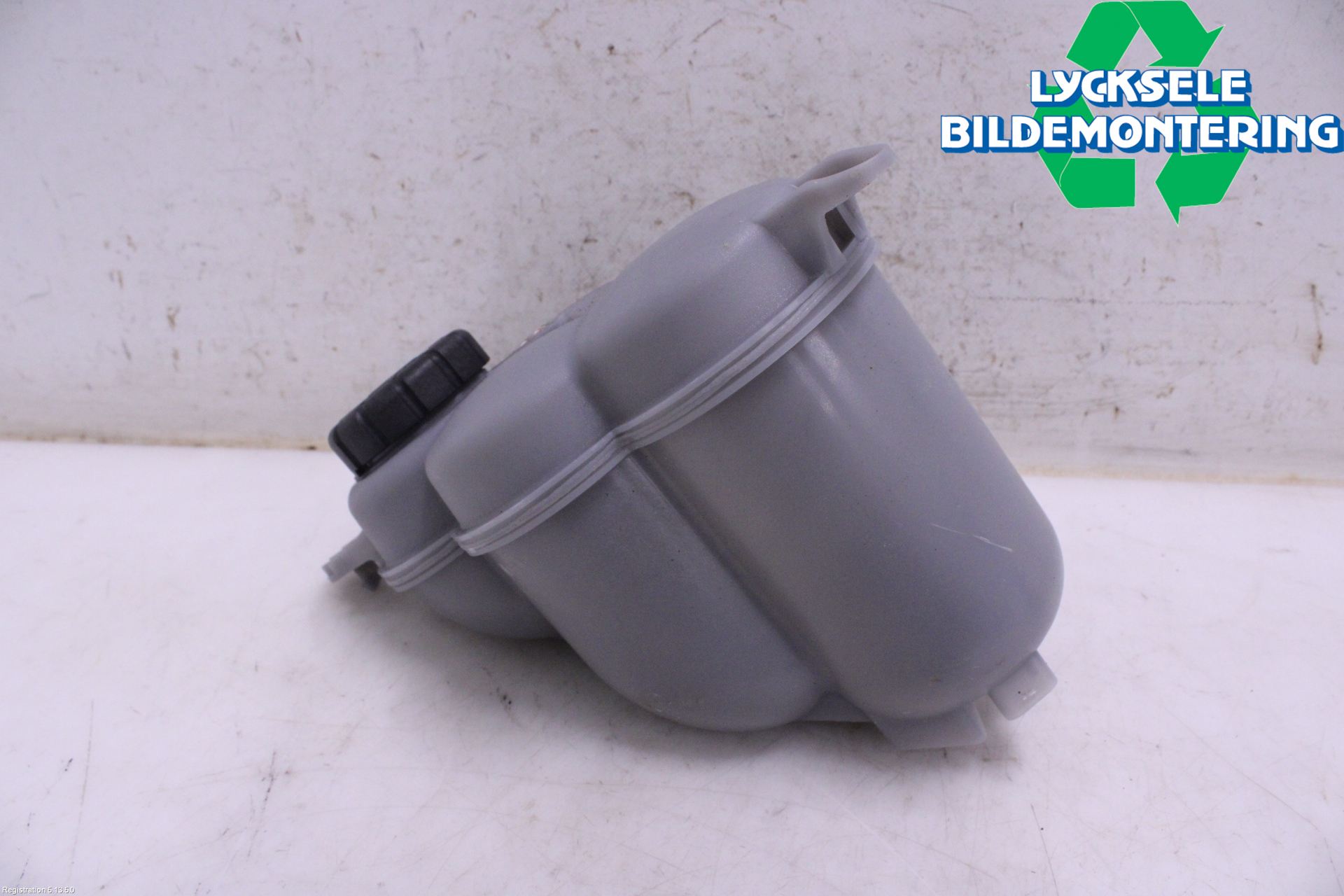 Mercedes-Benz MB C-KLASS (W206) 21- Expansionstank