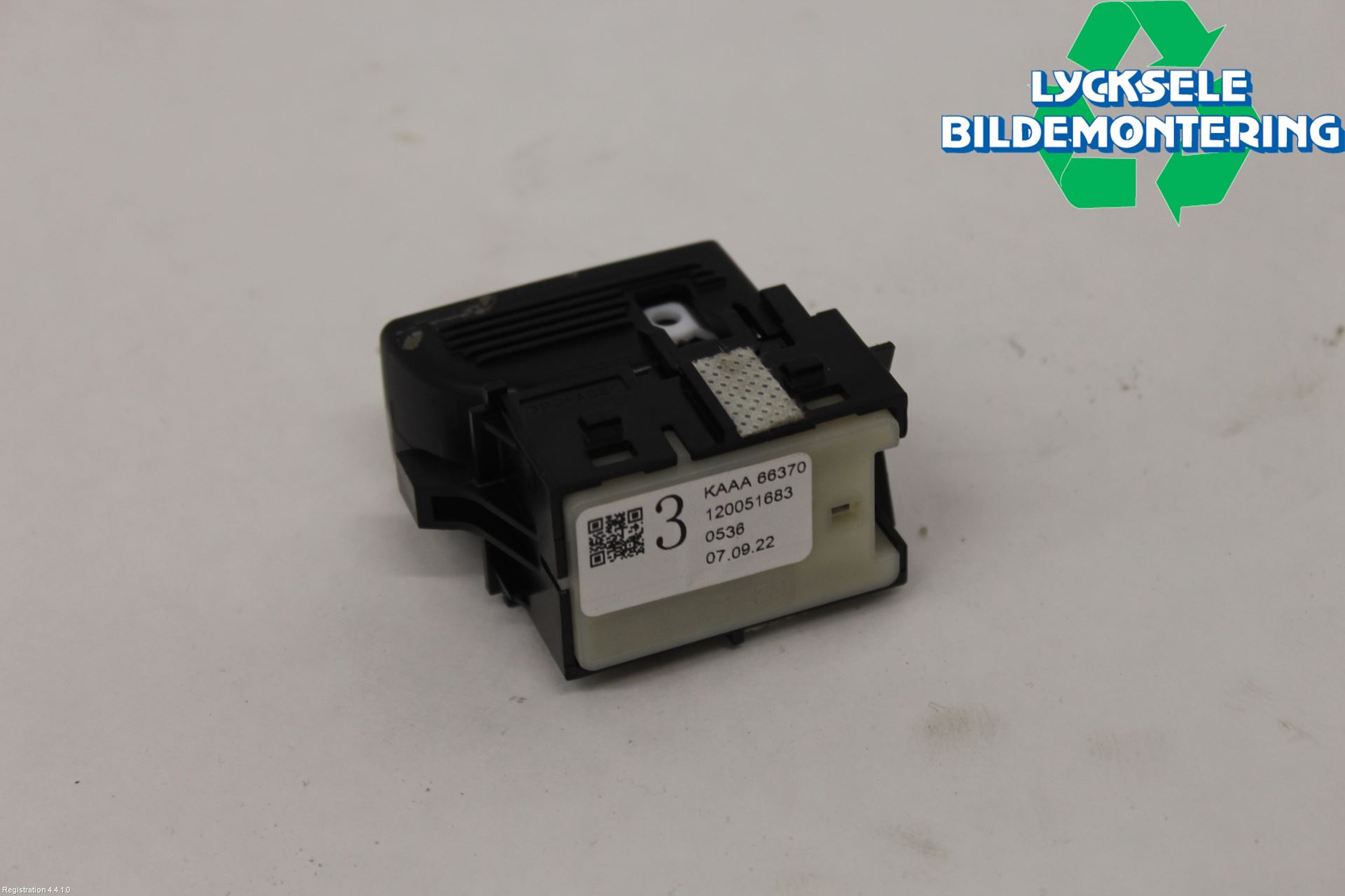 Mazda CX-60 22- Strömställare Elhiss