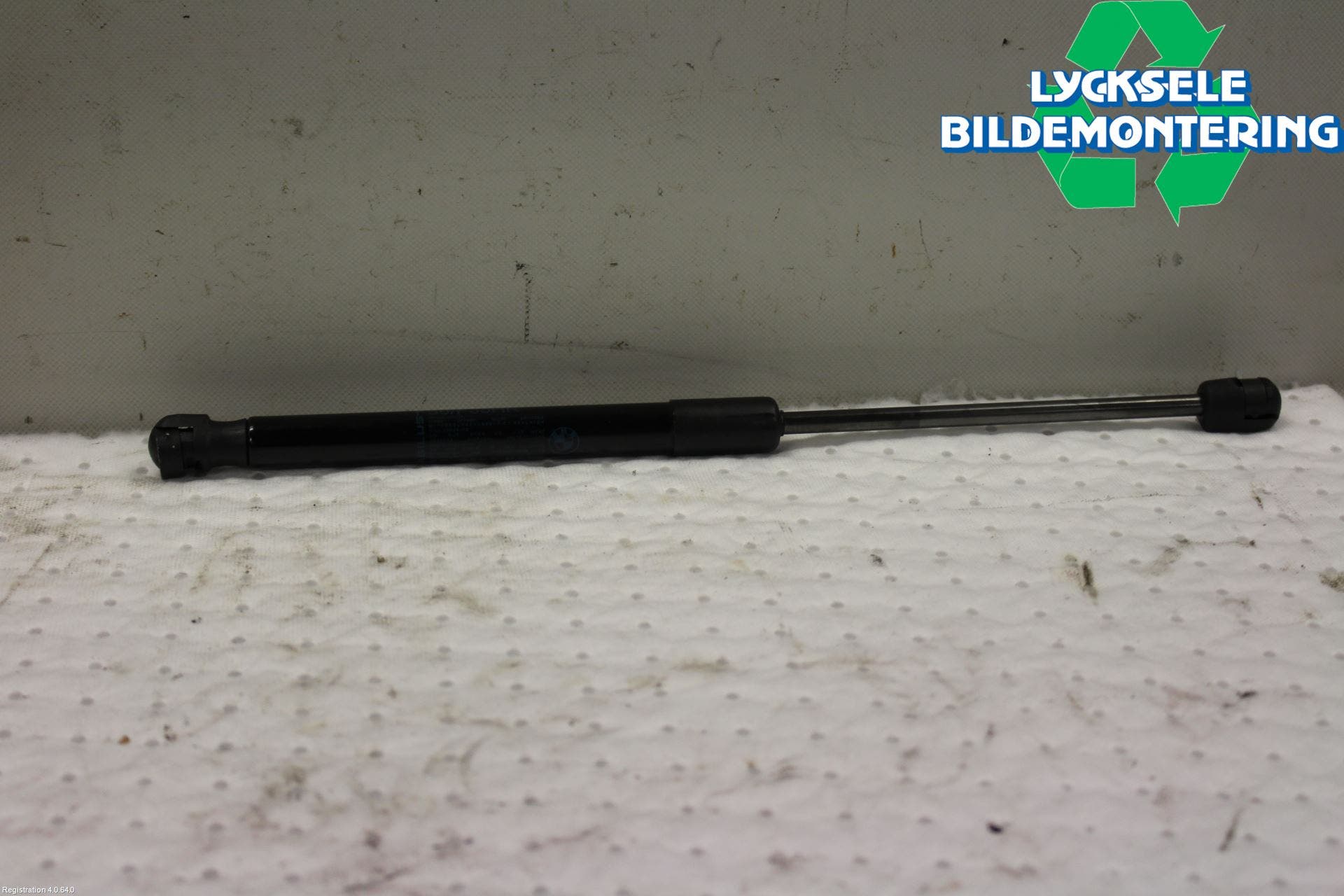 BMW 3 F30/F31/F80 12-19 Gasfjäder Baklucka