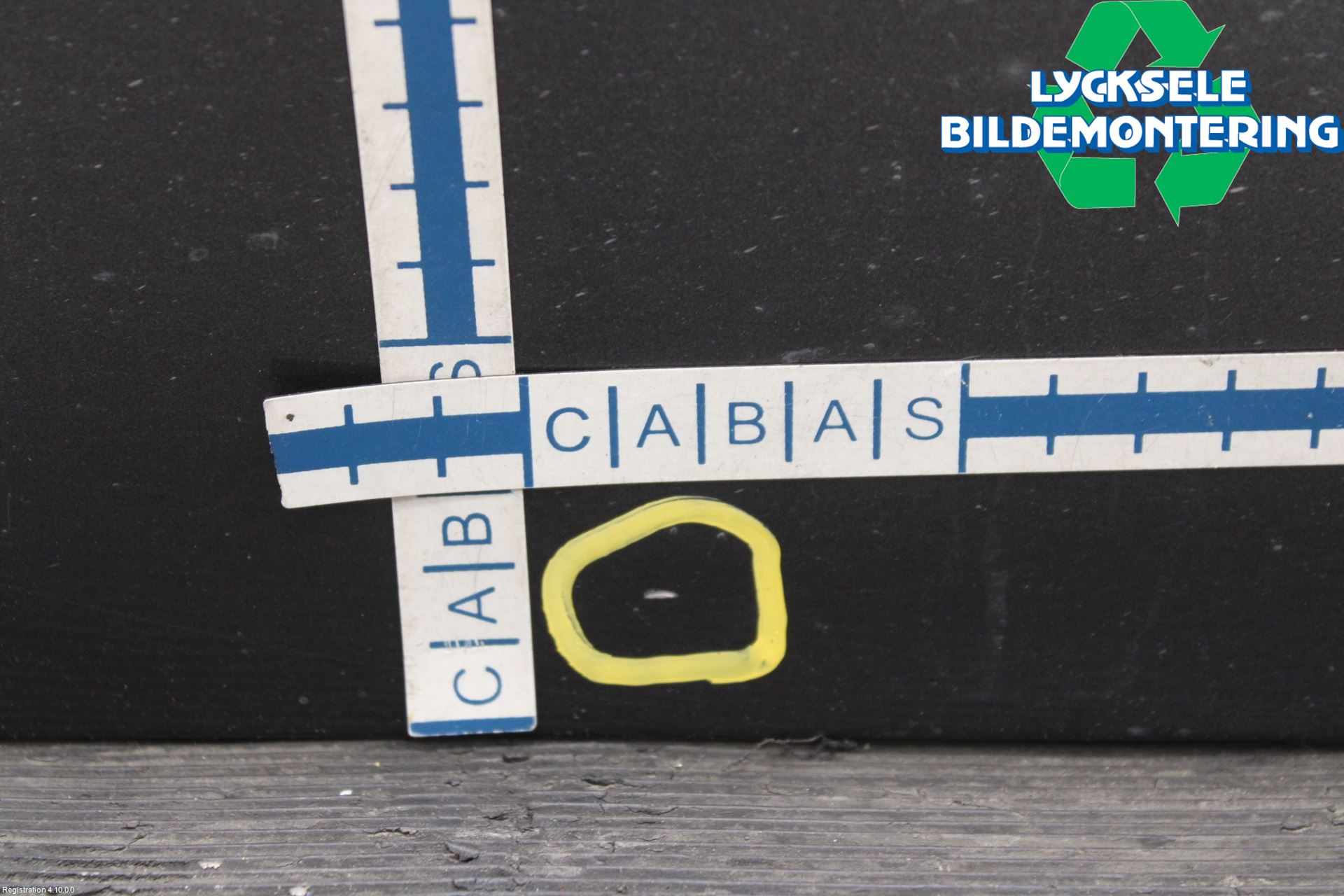 Toyota AURIS 10-12 Dörr Fram Vänster