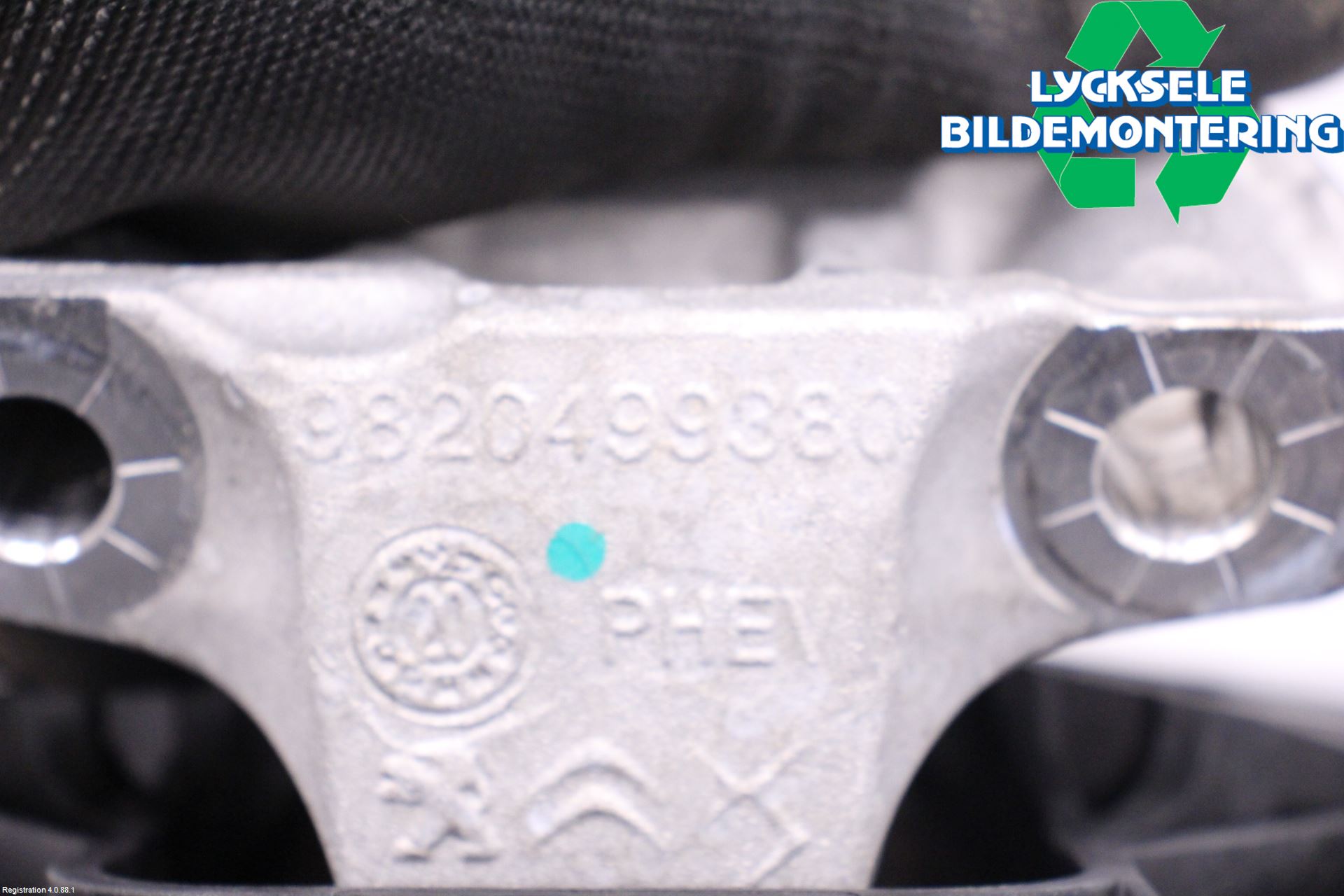 Peugeot 508 19- Motorfäste