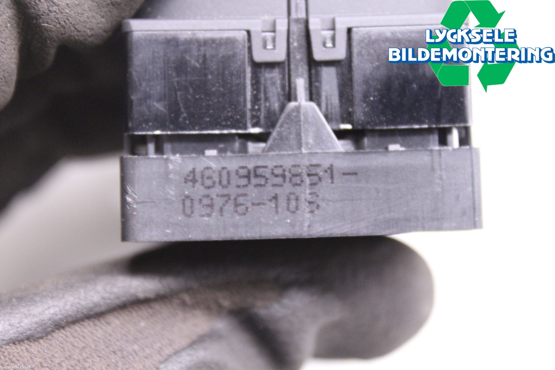 Audi A6 ALLROAD 12-18 Strömställare Elhiss