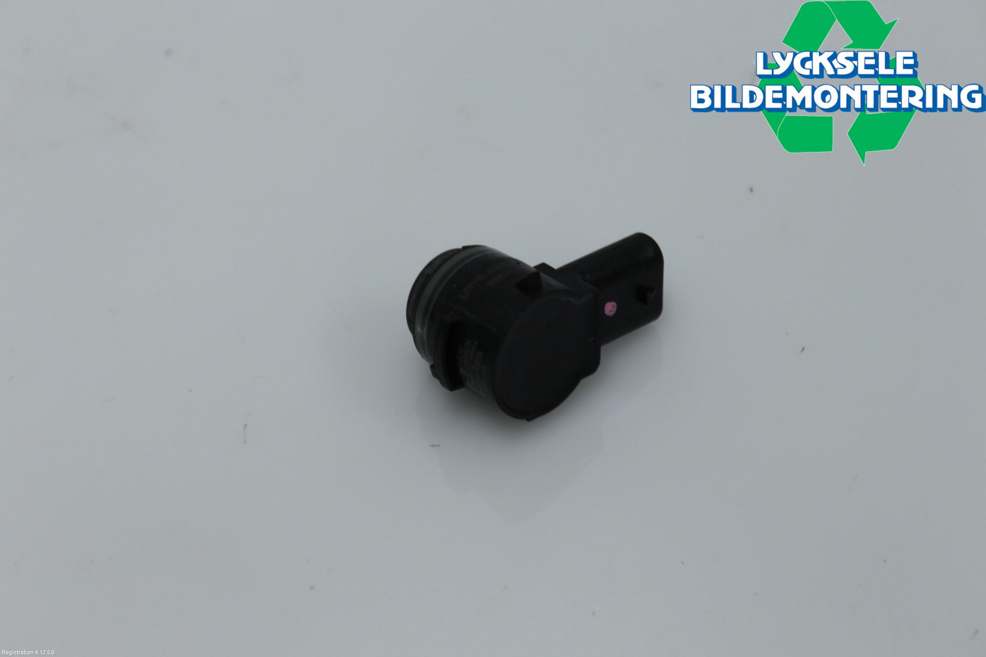 Volkswagen VW PASSAT 15-19 Parkeringshjälp Frontsensor