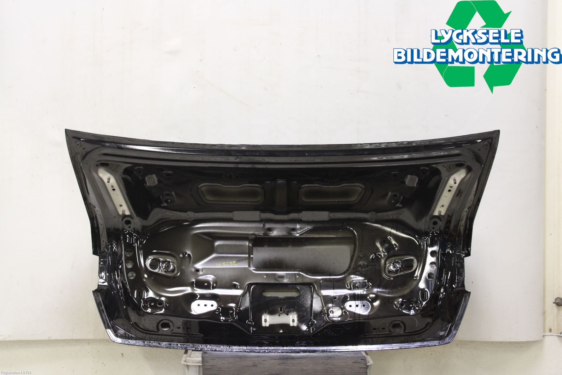 Audi A6 F2/C8 19- Baklucka (Ej Med Ruta)