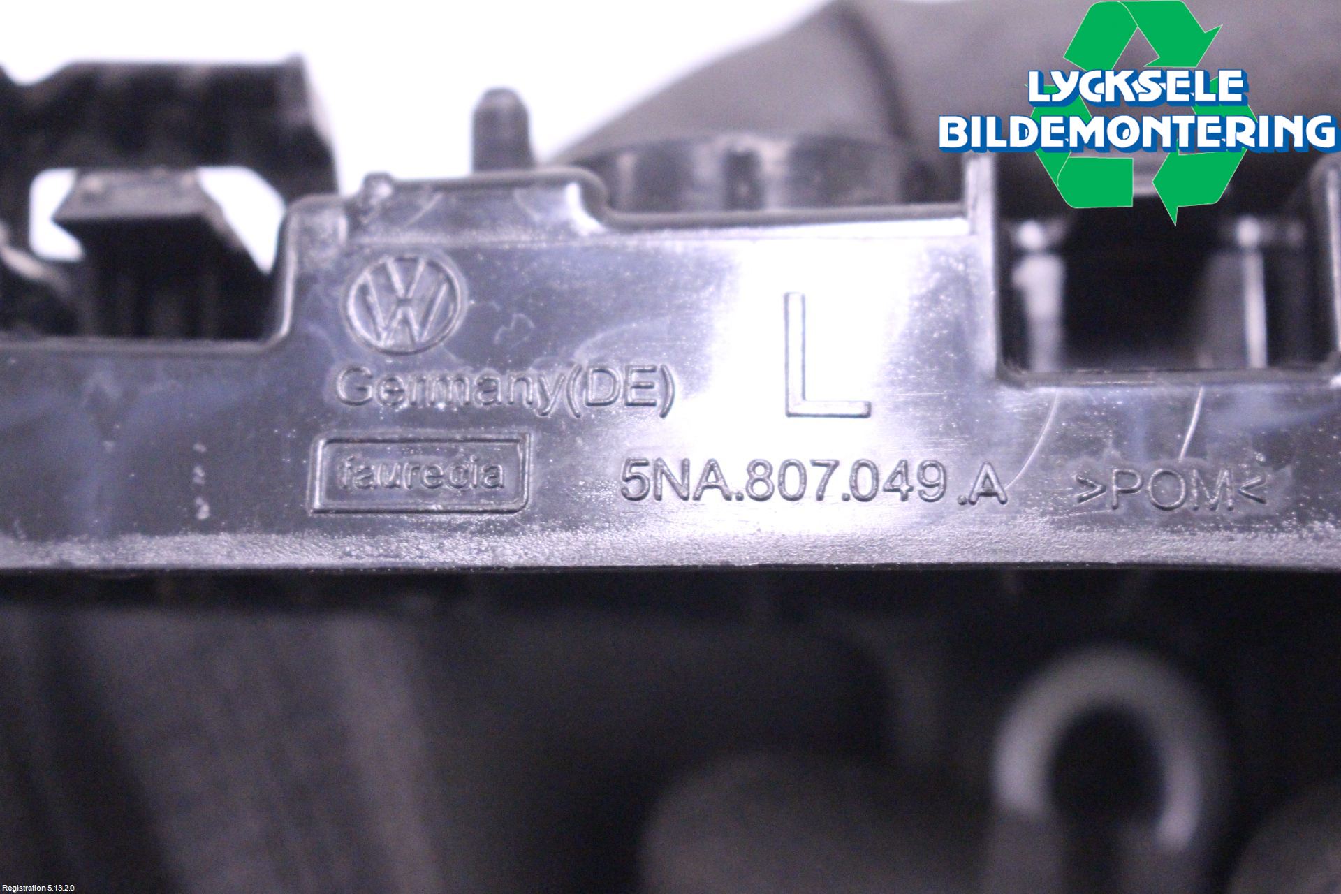 Volkswagen VW TIGUAN 16-24 Stötfångarfäste Fram Vä