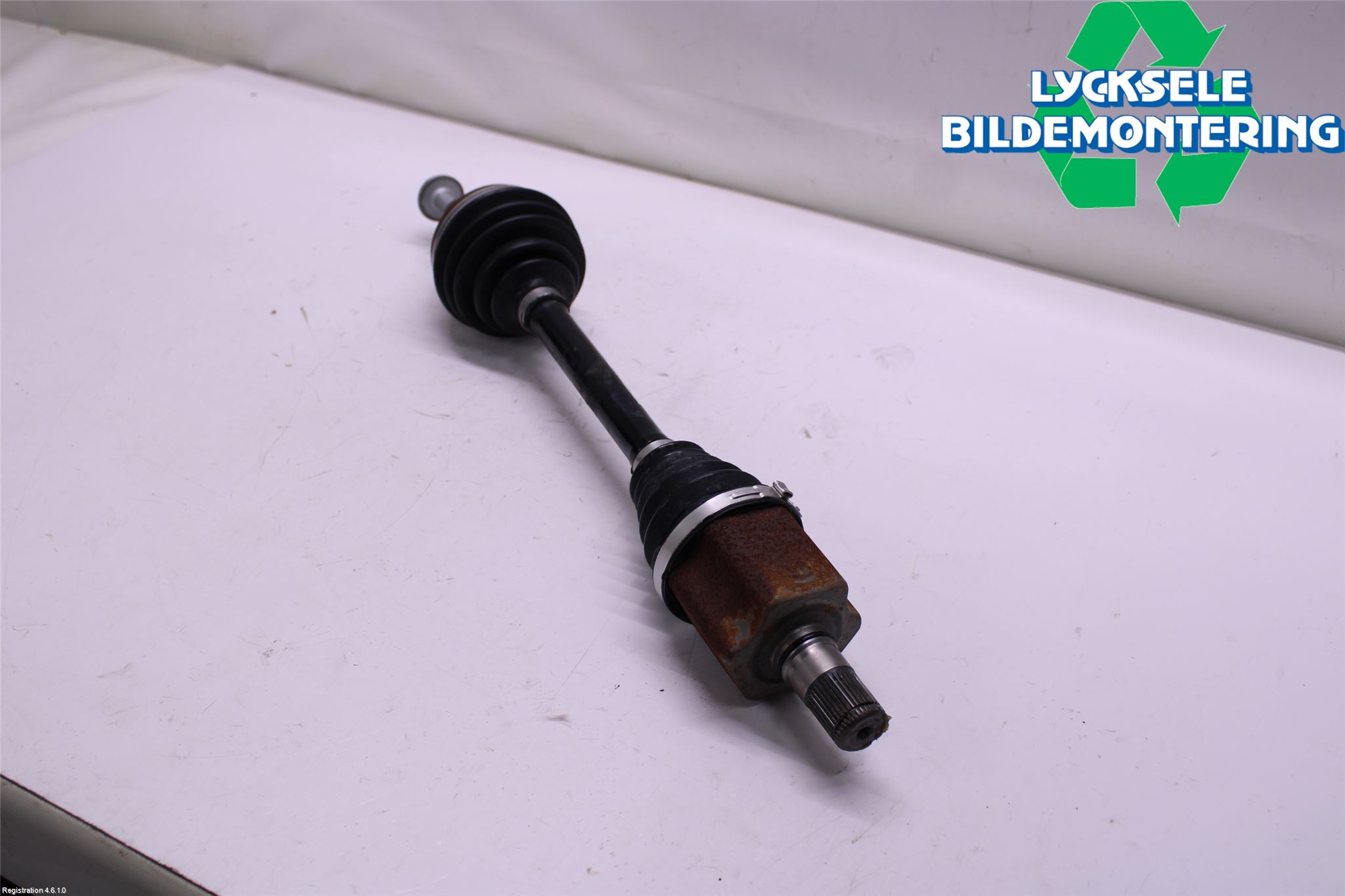 Skoda KODIAQ 17-24 Drivaxel Fram Vänster