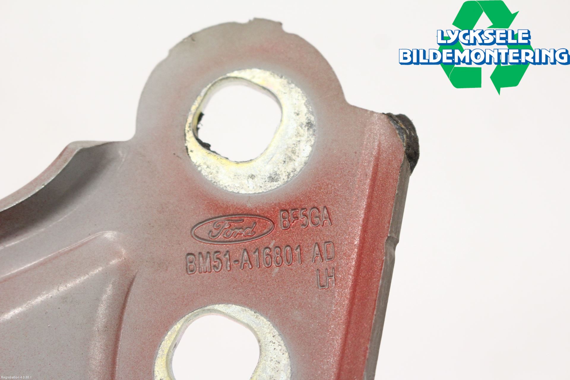 Ford FOCUS 11-14 Huvgångjärn