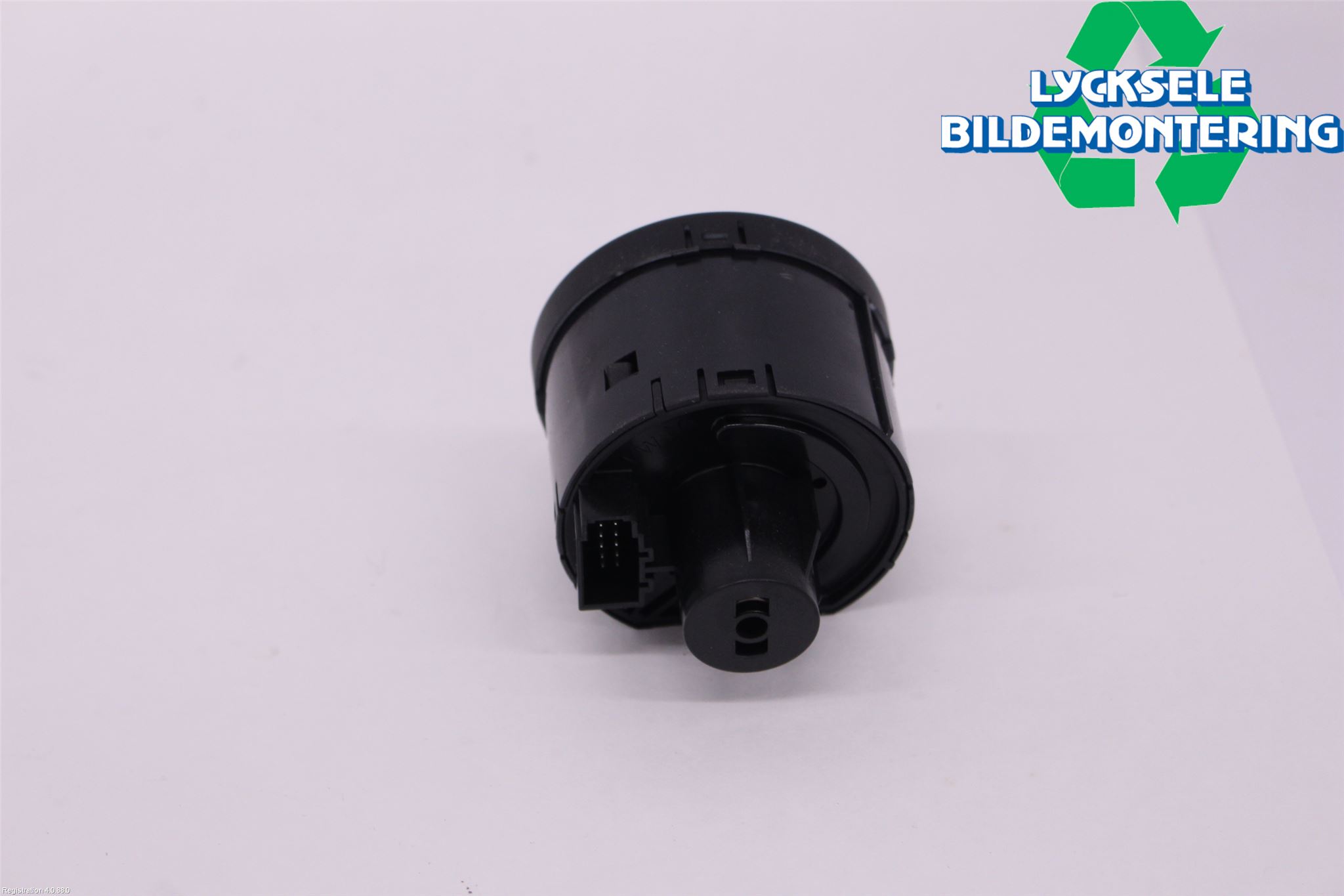 Seat ARONA Strömställare Ljus